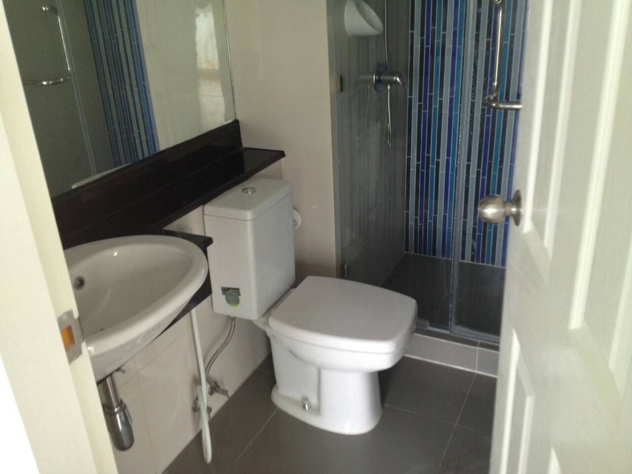 ให้เช่า CONDO: CHATEAU IN TOWN คอนโดชาโตร์ อินทาวน์ 1 ห้องนอน ราคา 12000 / เดือน ชั้น 7