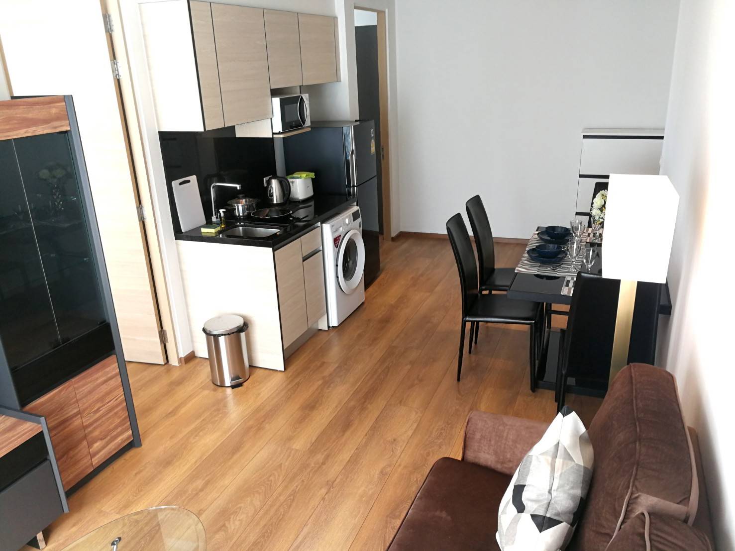 ให้เช่าคอนโด Park 24 (พาร์ค 24) 2 ห้องนอน 1 ห้องน้ำ ขนาด55 ตร.ม ชั้น 19 ห้อง 21902 (68/206)