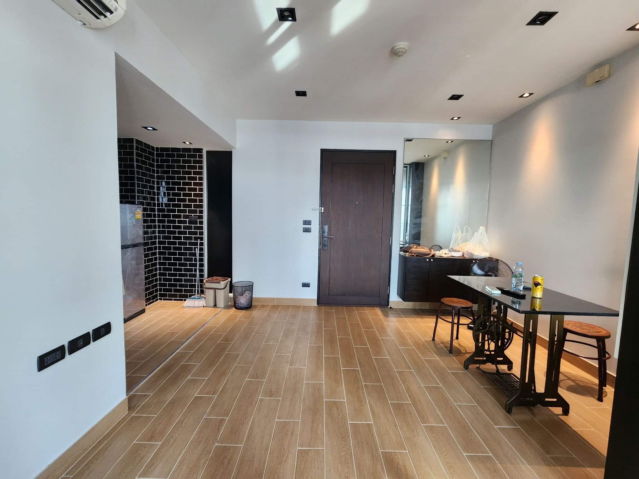 ให้เช่าคอนโด The Star Estate @ Rama 3 (เดอะ สตาร์ เอสเตท แอท พระราม 3) 1 ห้องน้ำ 1 ห้องนอน พร้อมห้องครัว ชั้น 17 (วิวแม่น้ำเจ้าพระยา ไม่มีตึกบัง)