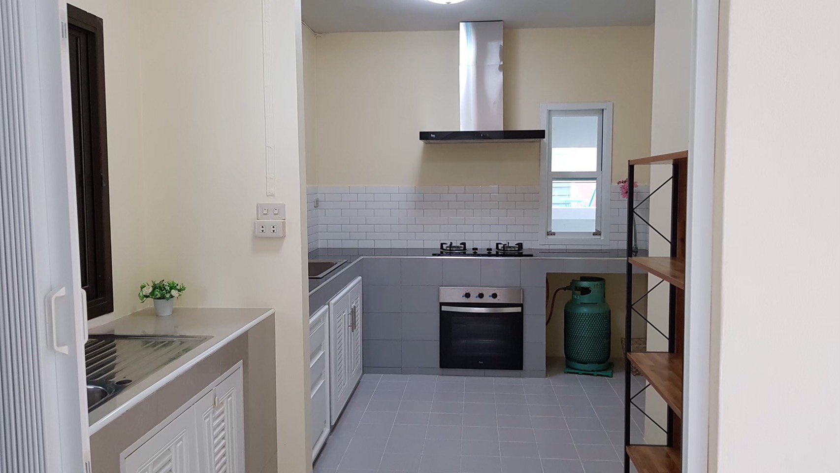 ขาย / เช่า บ้านเดี่ยวตกแต่งครบพร้อมเข้าอยู่ ในหมู่บ้านเดี่ยว เพอร์เฟค เพลส รามคำแหง Perfect Place Ramkhamhaeng ใกล้โรงเรียนนานาชาติร่วมฤดี