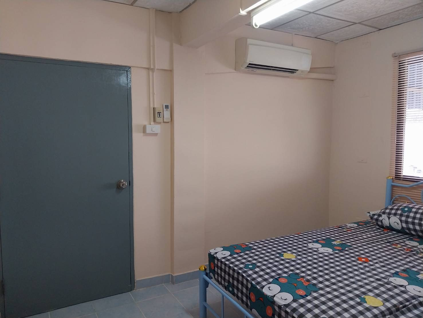 ให้เช่าคอนโด ประดิพัทธ์ คอนโดมิเนียม (ถ.ประดิพัทธ์ ซ.3 / ถ.พระรามที่ 6 ซ.45) รีโนเวทใหม่ ชั้น 3