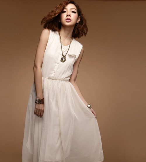 maxi dress - ชุดเดรสยาว แขนกุด สีครีม ผ้าชีฟอง กระดุมหน้า แต่งลูกไม้ด้านหลัง จั๊มเอว สามารถใส่ออกงานได้ น่ารัก Asia Street Fashion