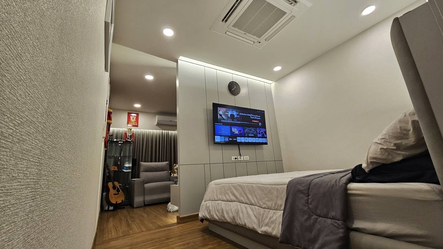 ขายบ้านเดี่ยวหรู หมู่บ้าน เซนโทร บางนา / For Sale Centro Bangna (English below)