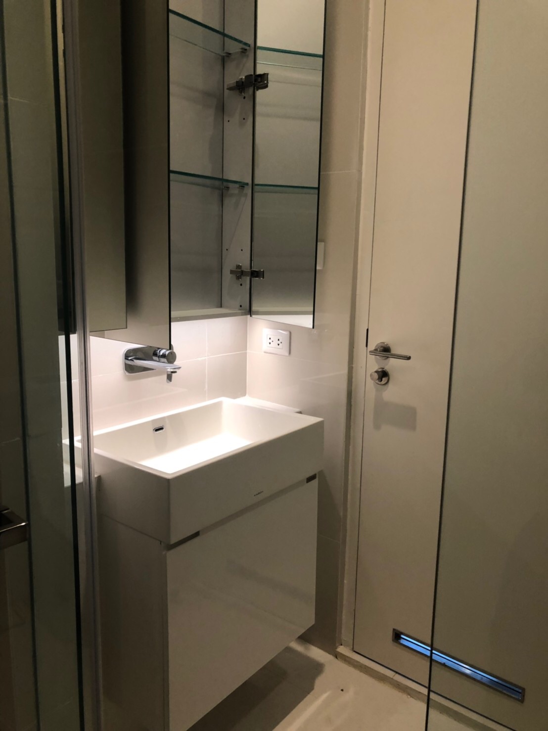 Cheap Sales The Saint Residences 2-Bed High Floor Cheaper than Contract Price 3