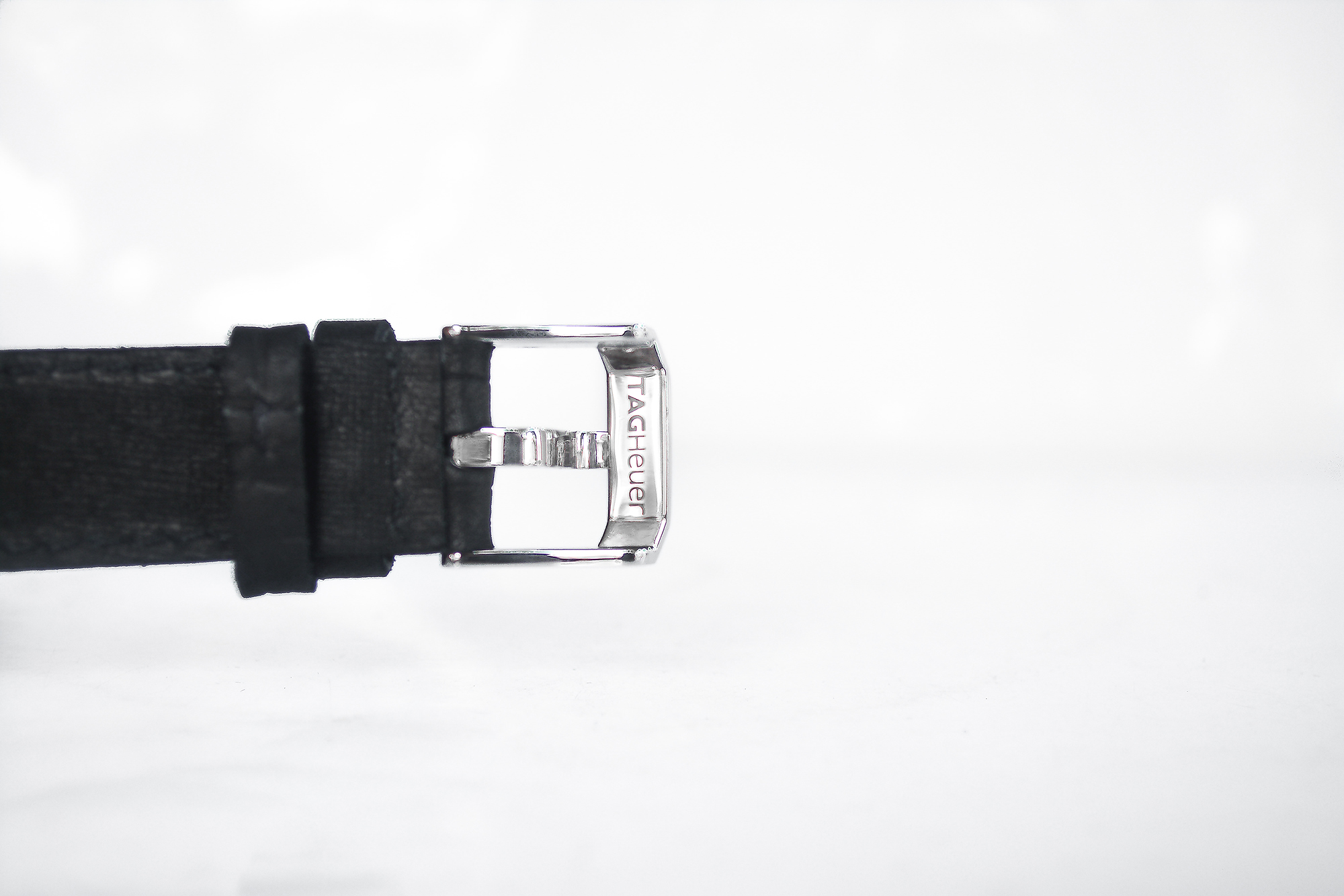 Tag Heuer Formula 1 Boy size หน้าดำ ขอบเพชร (Sold)