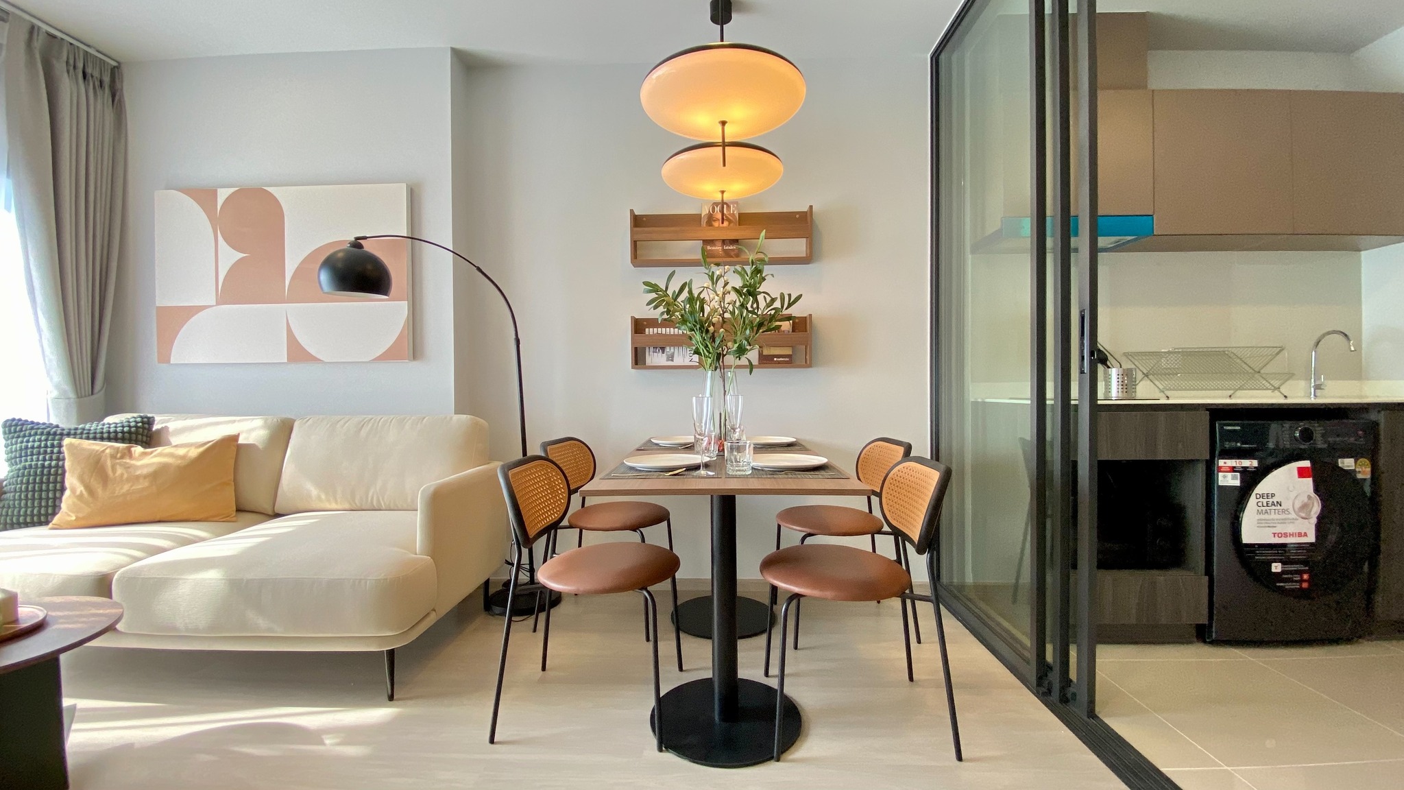 ให้เช่าคอนโด ไลฟ์ พหล–ลาดพร้าว / For Rent Life Phahon–Ladprao (English below)