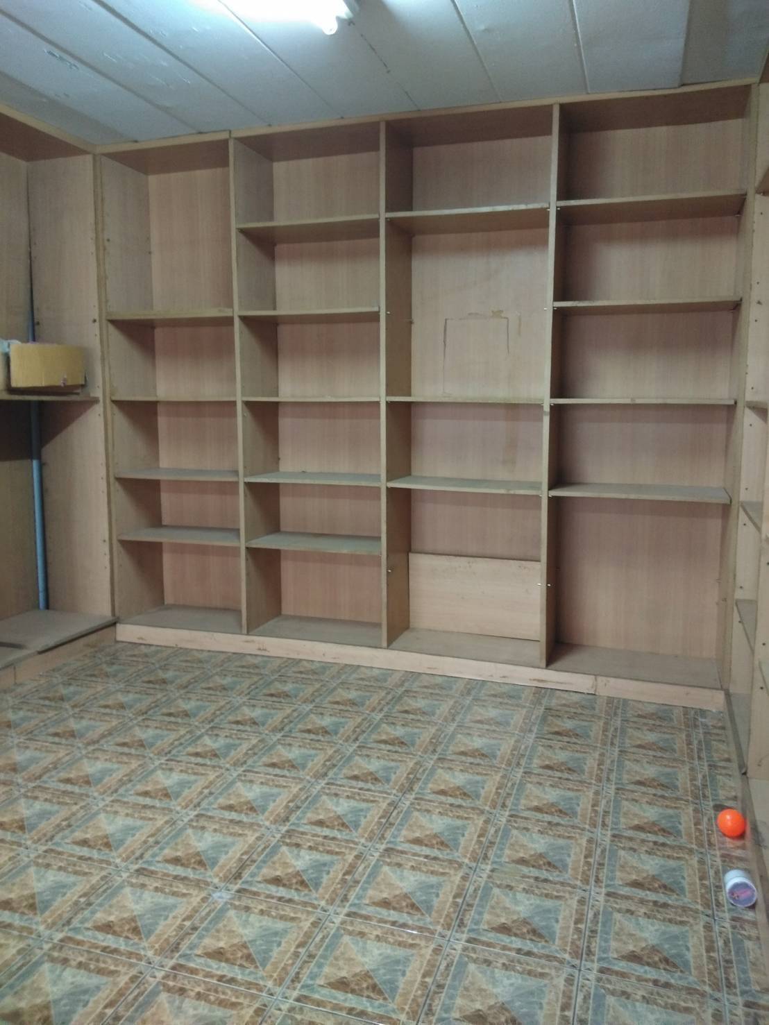 ให้เช่า ตึกแถว 1 ห้อง อยู่ตลาดใหม่ดอนเมือง 4 ชั้น + ชั้นลอย