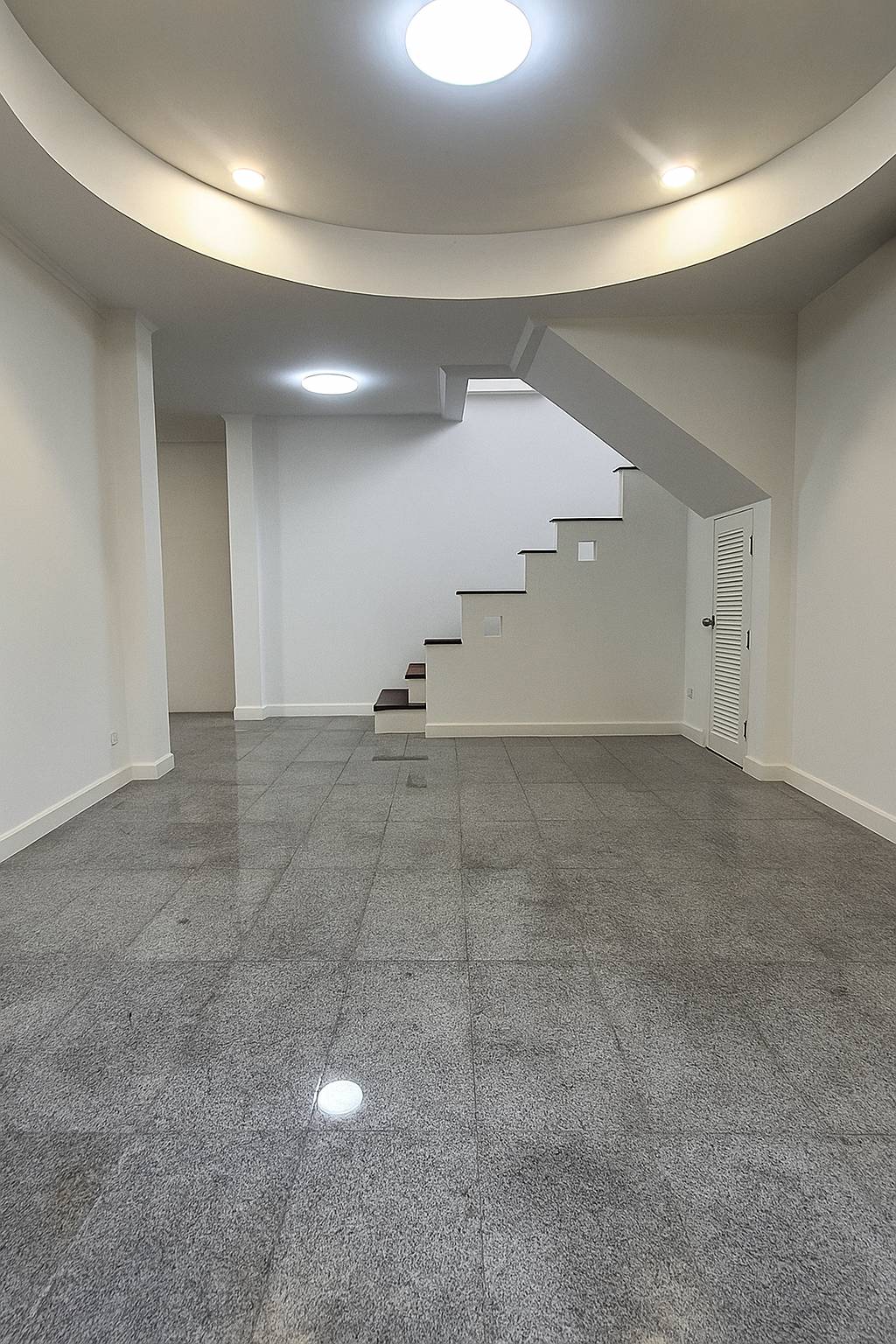 ขายบ้านเดี่ยว 2 ชั้น หมู่บ้านแมกไม้ ออเงิน สุขาภิบาล 5 (ซอย เพิ่มสิน 2 ) ราคา 5 ล้าน 3 ห้องนอน 2 ห้องน้ำ 1 ห้องแม่บ้าน ห้องน้ำในตัว