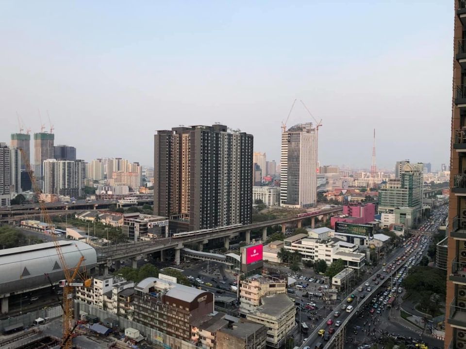 ให้เช่าคอนโด Villa Asoke (วิลล่า อโศก) 1 ห้องนอน 2 ห้องน้ำ ห้อง Duplex ขนาด 80 ตารางเมตร