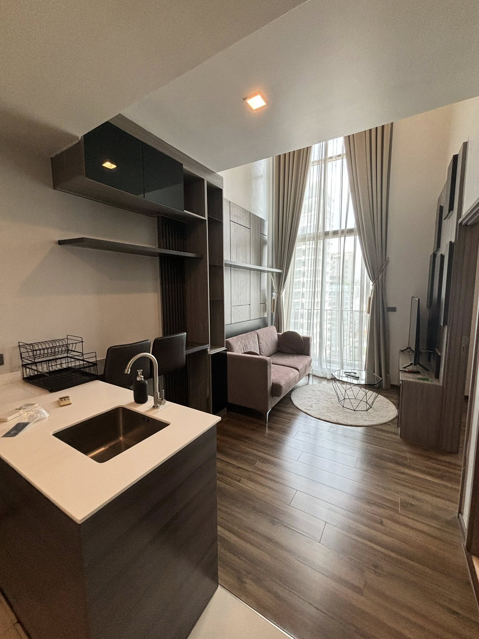 ขาย / ให้เช่าคอนโดCeil by Sansiri - ซีล บาย แสนสิริ เครื่องใช้ไฟฟ้าครบครัน พร้อมอยู่