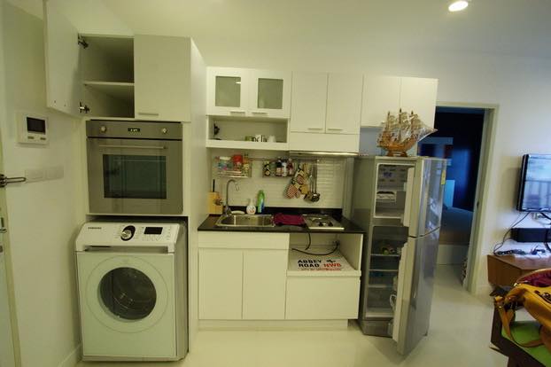 ให้เช่า a space & a space I.D. Asoke-Ratchada 2 ห้องนอน 2 ห้องน้ำ ห้องรับแขก ตึก Z วิวสระน้ำ ชั้น 7 ราคา 22,000 ต่อเดือน