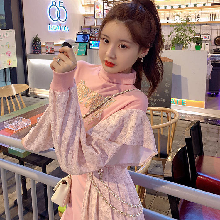 Palglg : พรีออเดอร์ เสื้อสเวตเตอร์แฟชั่นแขนยาวแต่งลูกไม้น่ารักๆ แบรนด์แท้