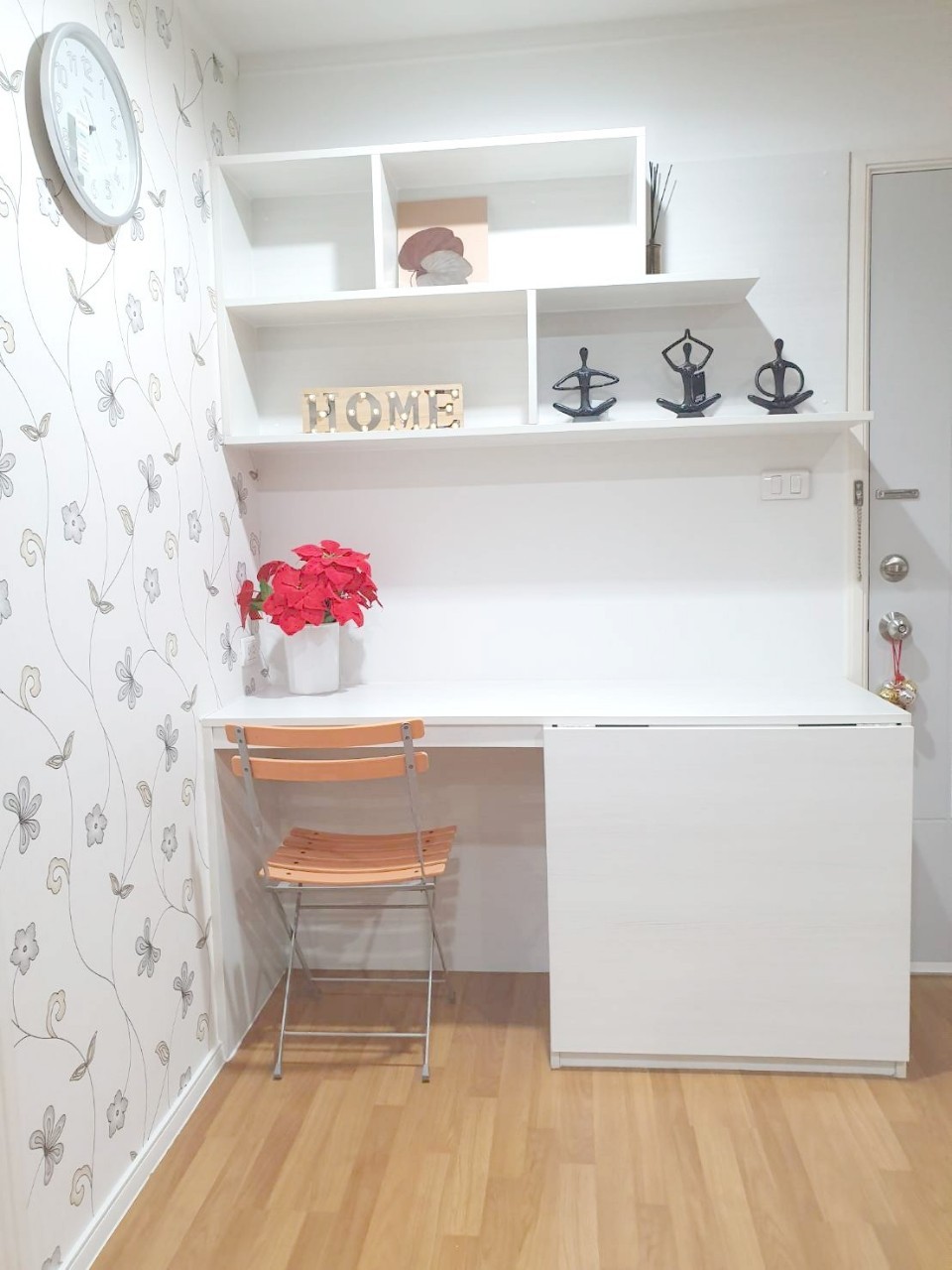 ขายคอนโด Lumpini Place Suksawat - Rama 2 ลุมพินี เพลส สุขสวัสดิ์ - พระราม 2 ห้องใหญ่ 1 ห้องนอน 1 ห้องน้ำ ขนาด 41 ตรม. ห้องมุม มีทั้งหมด 35 ชั้น