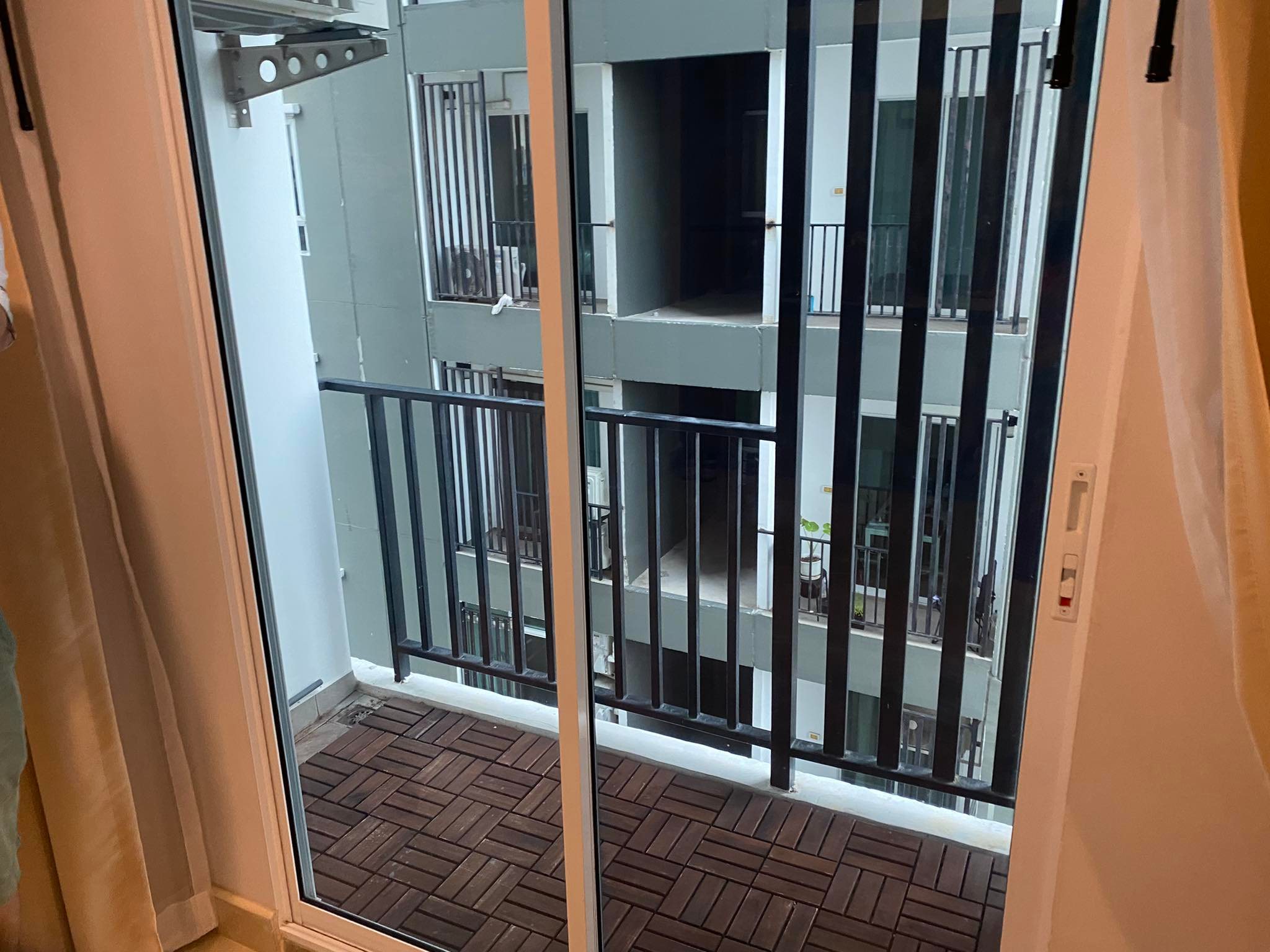 ขายคอนโด รีเจ้นท์ โฮม บางซ่อน เฟส 28 (Regent Home Bangson28) 1 ห้องนอน 1 ห้องนั่งเล่น 2 ห้องน้ำ 58 ตร.ม