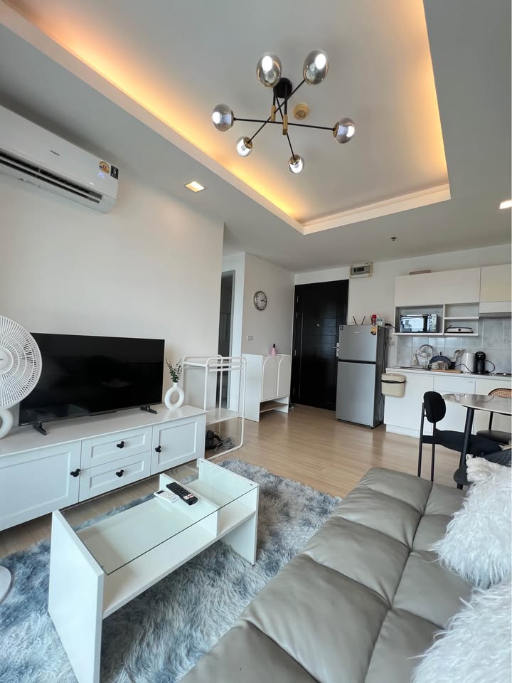 🏙️ ให้เช่าคอนโด Thru Thonglor (ทรู ทองหล่อ) ✨ คอนโดใจกลางสุขุมวิท พร้อมอยู่! วิวสวย ชั้นสูง เฟอร์ครบ ฟรี Wi-Fi