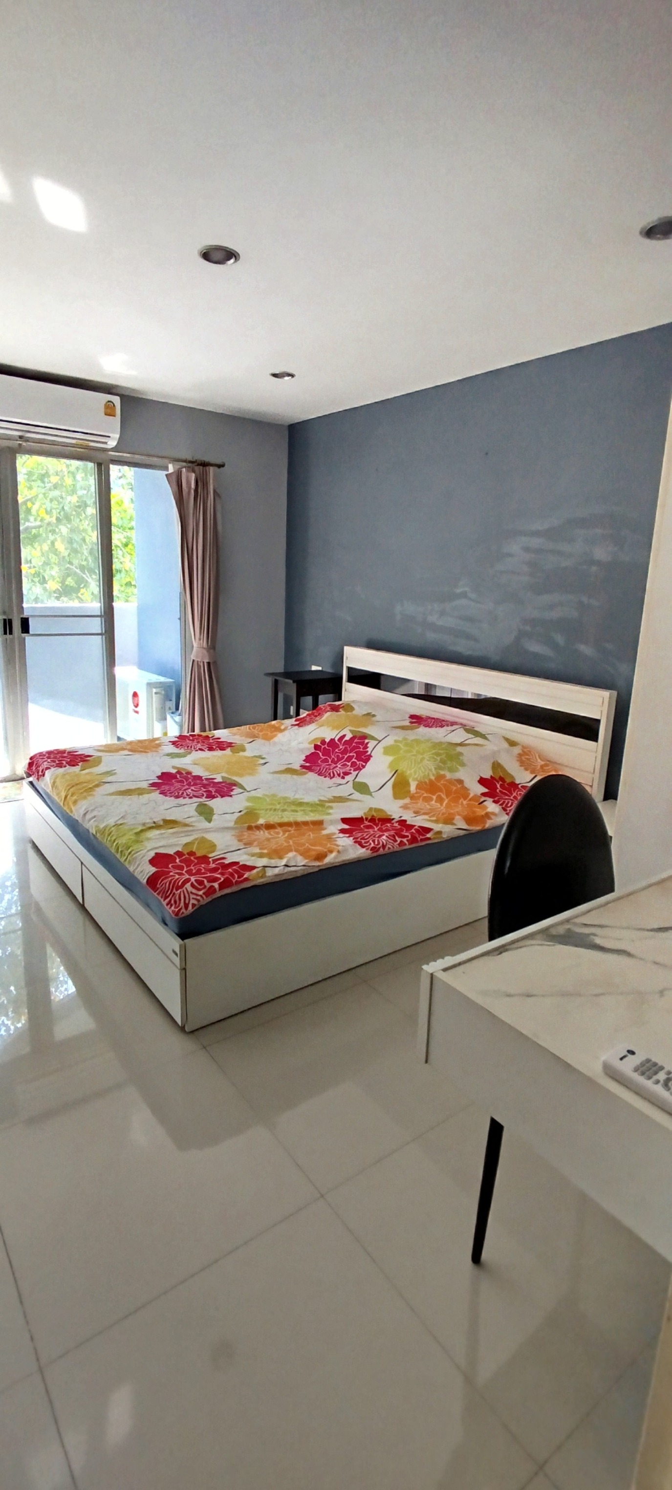 🌟 ให้เช่าคอนโด วิทยุคอมเพล็กซ์ (Wittayu Complex) ใจกลางเมือง พร้อมอยู่ — Pet Friendly รับสัตว์เลี้ยง (ไม่เกิน 5 กก.) 🌟