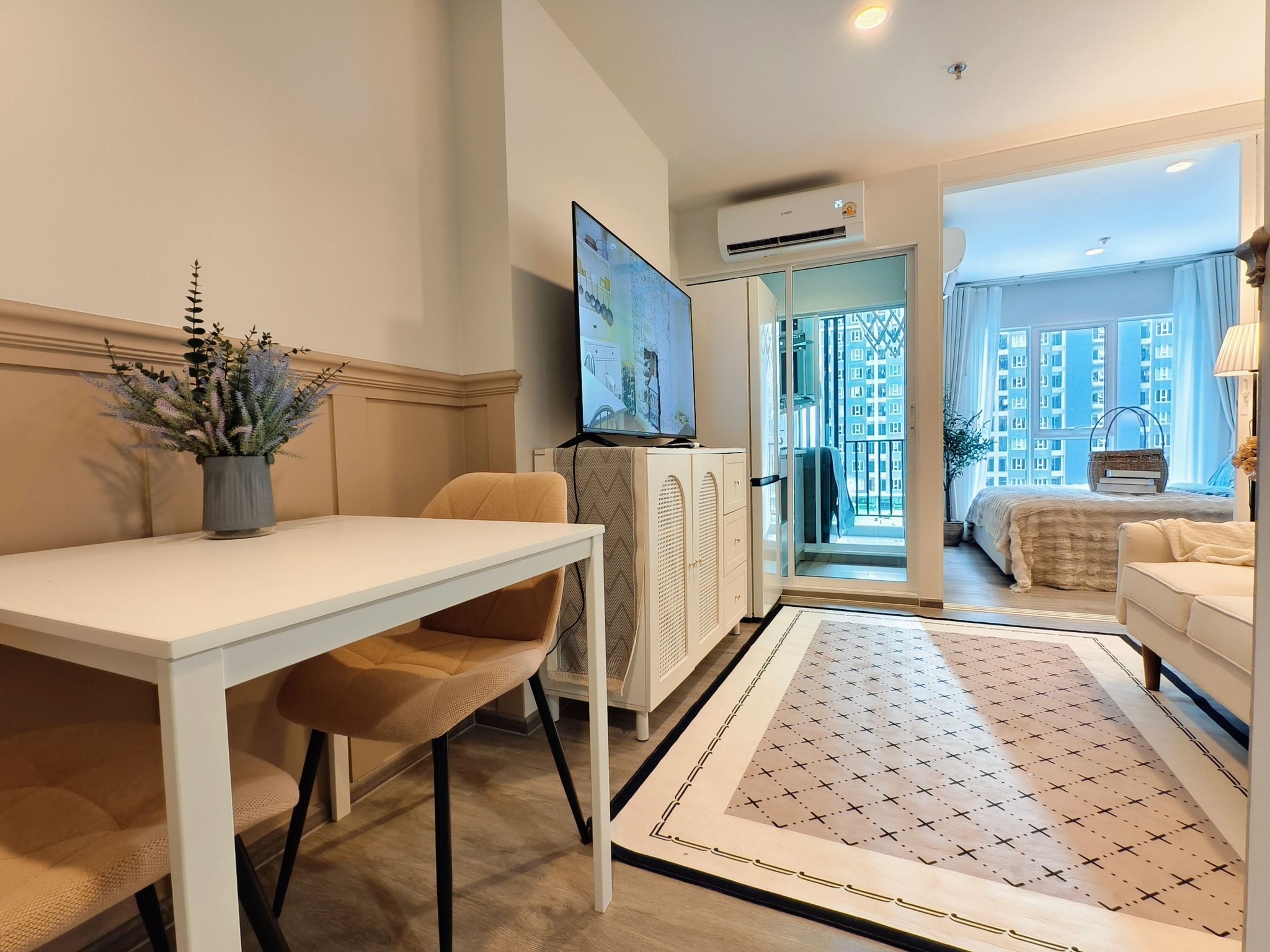 ให้เช่าคอนโด รีเจ้นท์ โฮม บางนา / For Rent Regent Home Bangna (English below)