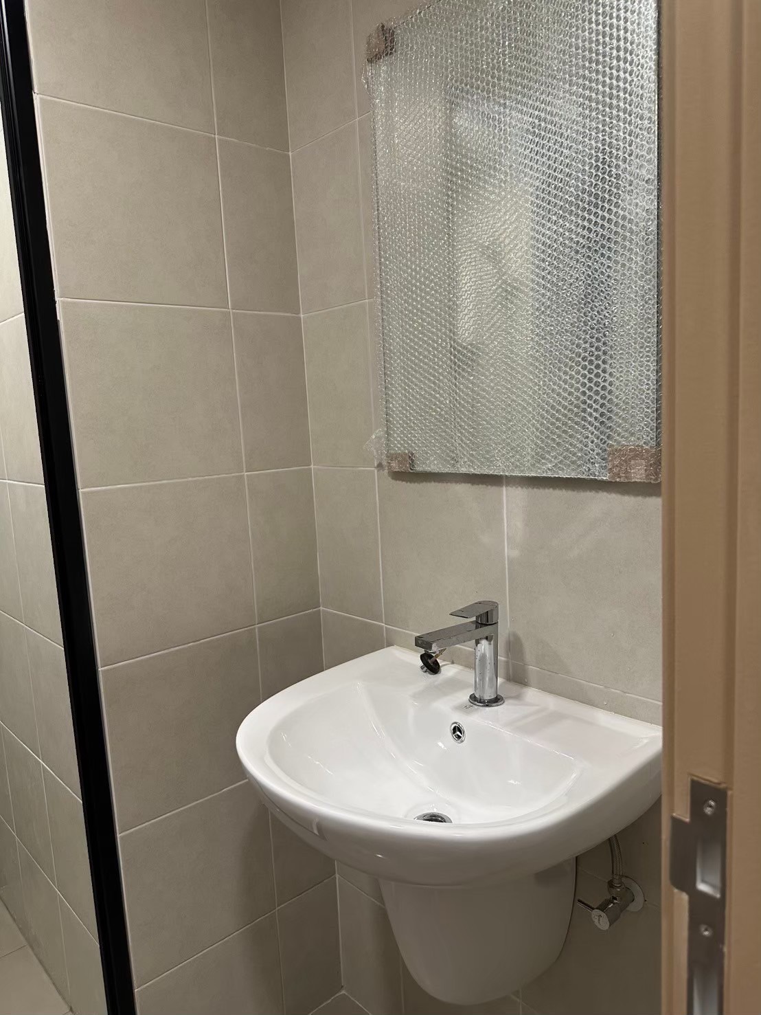 ให้เช่าคอนโด dcondo hype rangsit (ดีคอนโด ไฮป์ รังสิต) คอนโดทำเลดีที่อยู่ติดถนนใหญ่ ตรงข้าม ม.กรุงเทพ