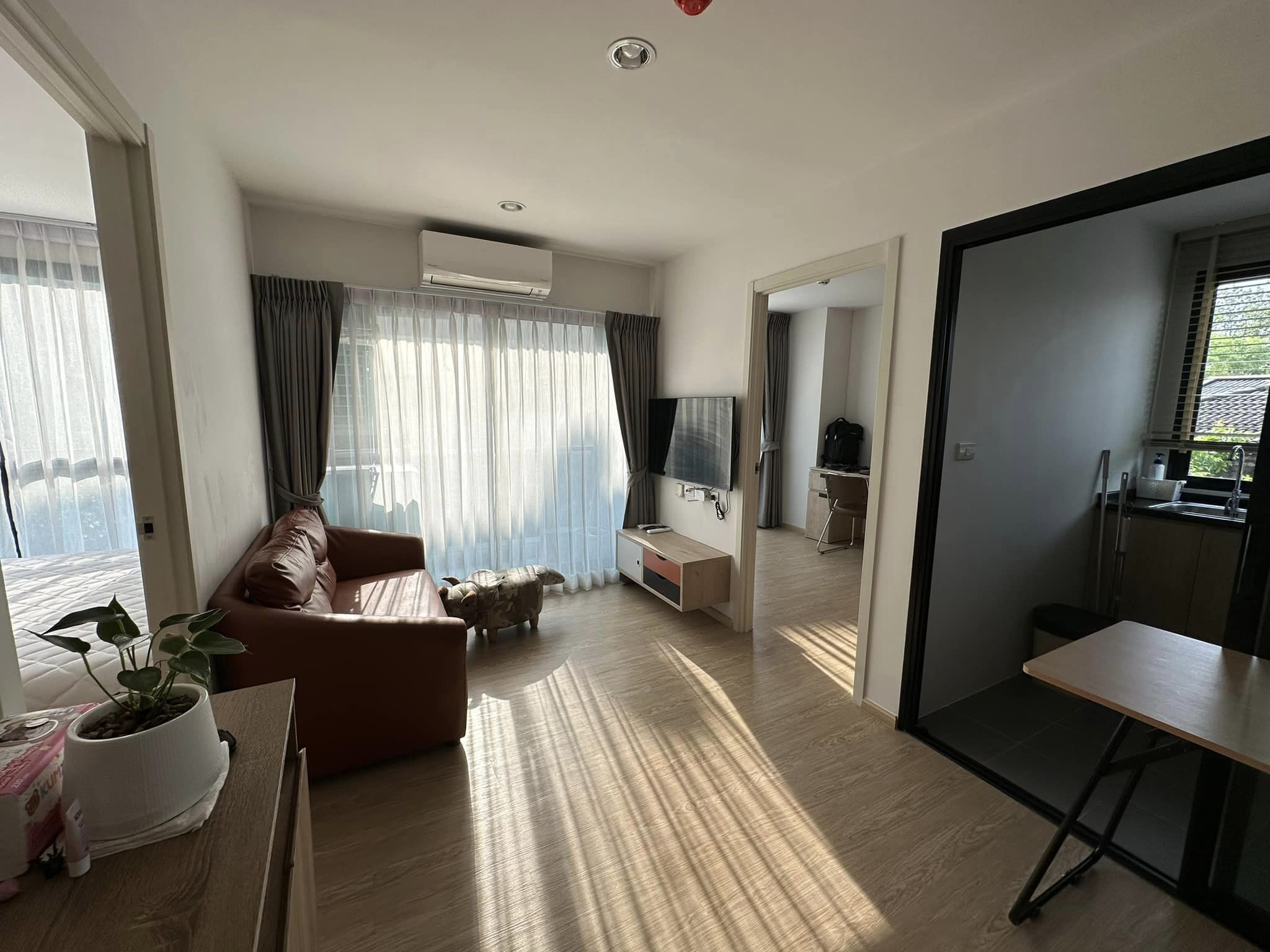 ให้เช่าคอนโด The Excel รัชดา18 ดิ เอ็กซ์เซล รัชดา18 ขนาดห้อง 40.5 ตร.ม. 2 ห้องนอน 1 ห้องน้ำ 1ห้องครัว(ปิด)