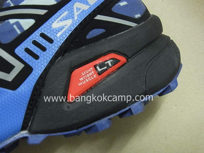 รองเท้าเดินป่า outdoor.. .Salomon... ใหม่.... Size42eur