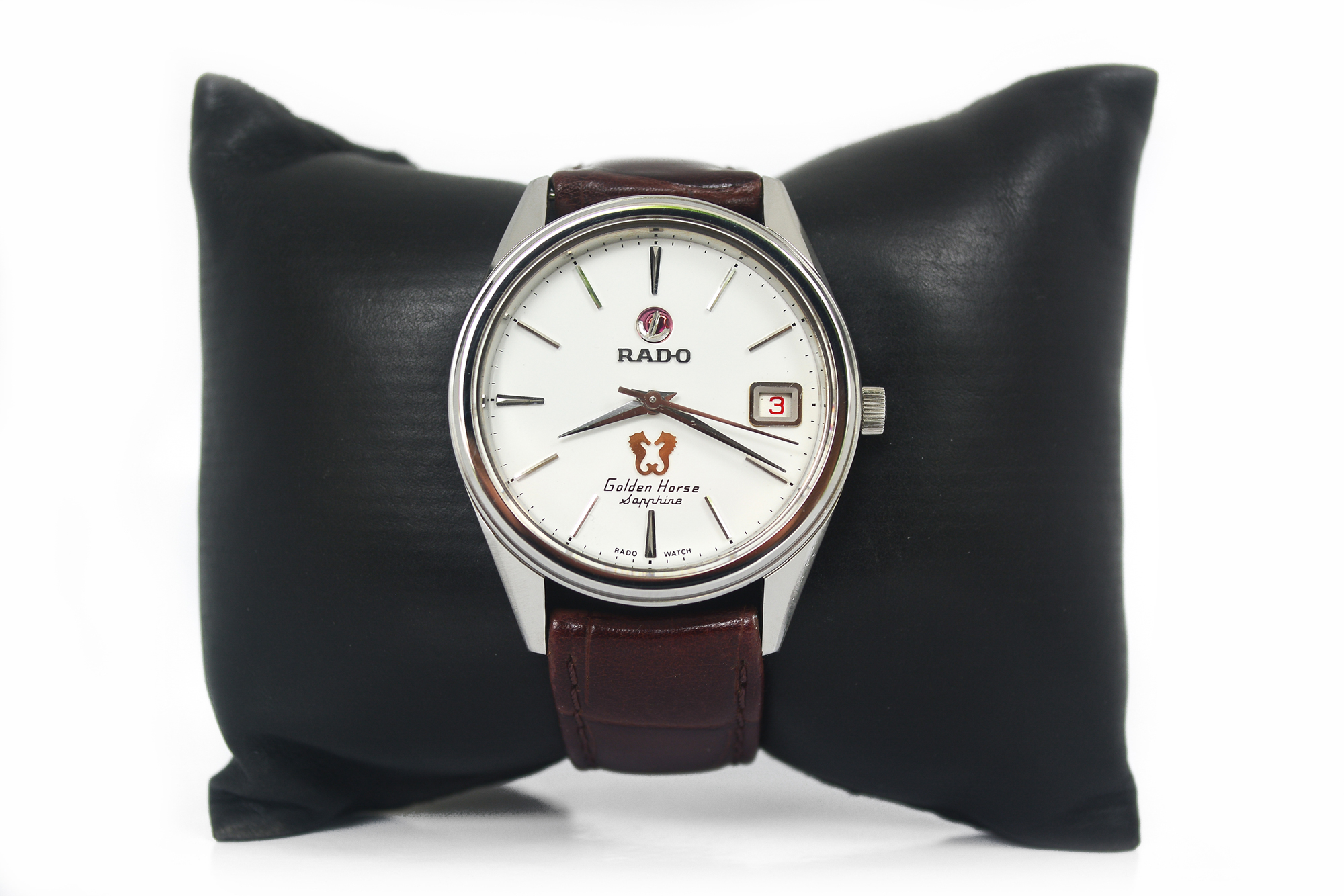 Rado Golden House Sapphire Automatic หน้าขาว สายหนัง