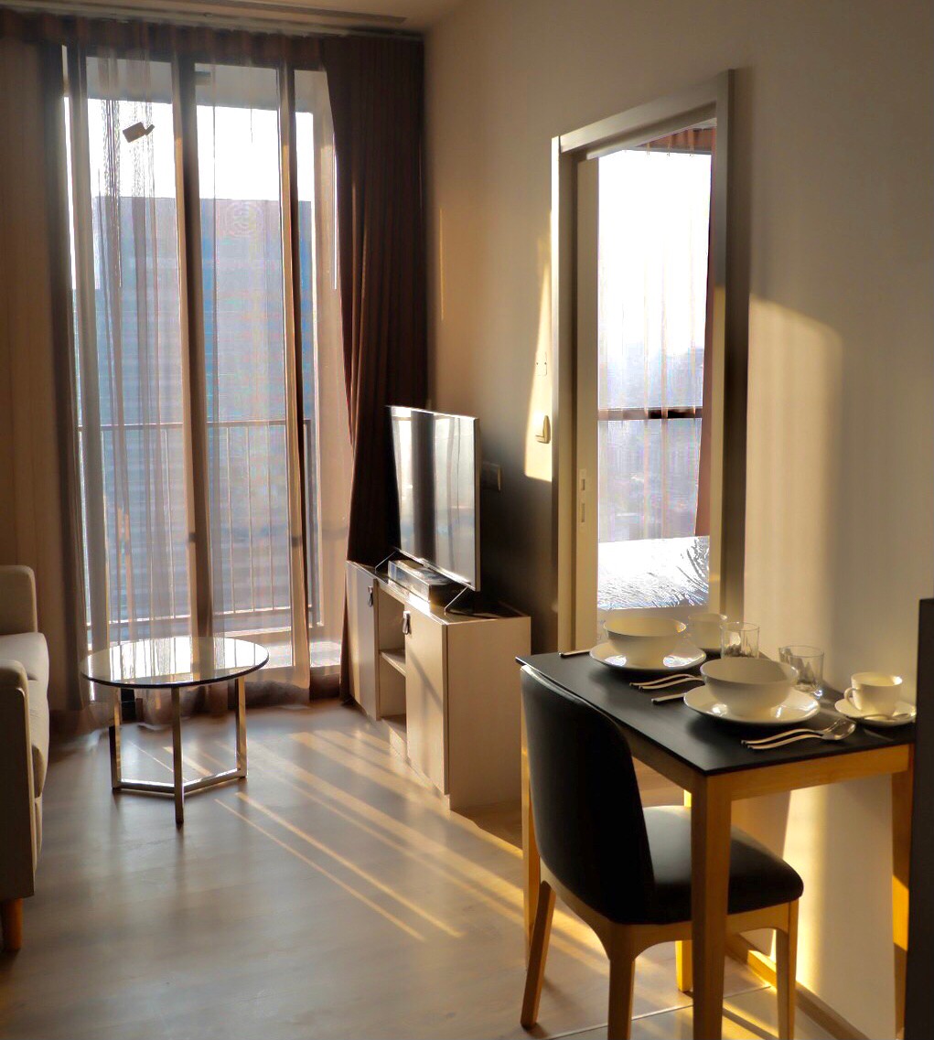 ✨ ให้เช่า คอนโด Oka Haus สุขุมวิท 36 (Oka Haus Sukhumvit 36 by Sansiri) ✨