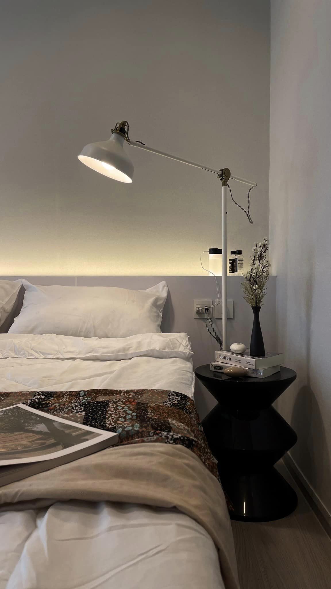 ให้เช่าคอนโด ไลฟ์ สาทร เซียร์รา ตลาดพลู (Life Sathorn Sierra Talat phlu ) 1 ห้องนอน ขนาด 28 SQ.M ชั้น 17 หน้าต่างทิศเหนือ หัวเตียงทิศตะวันออก