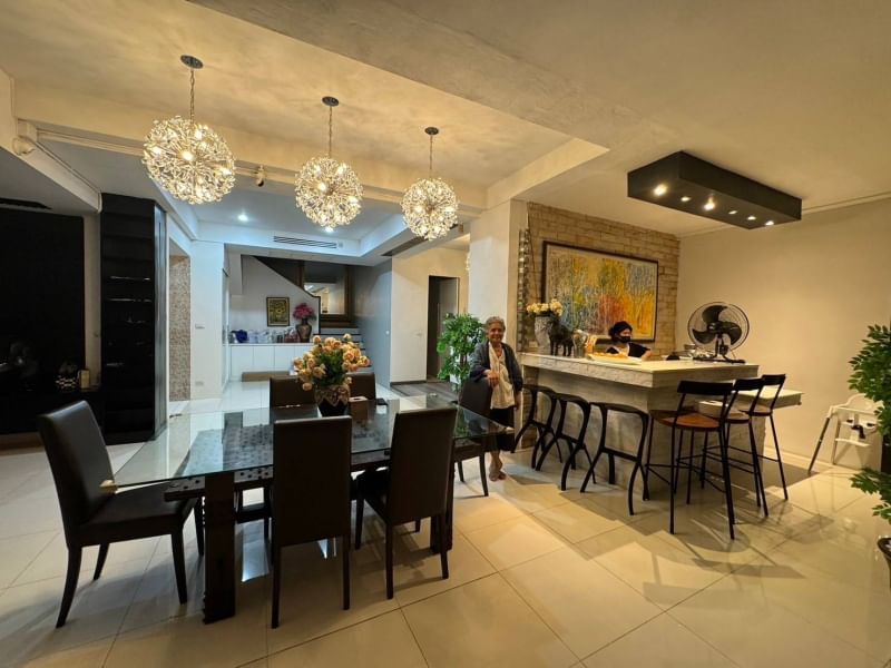 ให้เช่า บ้านหรูใหญ่มาก The Ava Residence : ดิ เอวา เรสซิเดนซ์ (อ่อนนุช 48) ราคา 159,000 ลด 130,000 บาทต่อเดือน เฉพาะ เดือน เมษายน นี้เท่านั้น