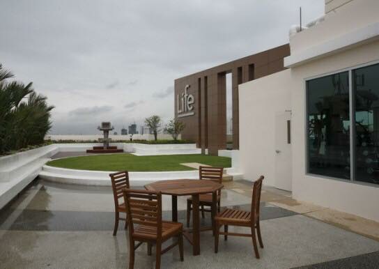 ขายถูกคอนโด Life @ Phahon18 ( ไลฟ์ แอท พหลฯ18 )(พหลโยธิน 18) แบบ 2 ห้องนอน 2 ห้องน้ำ ราคา 5.2 ล้าน ฟรีโอน พื้นที่ 62 ตร.ม ชั้น 2 (ห้อง19) ห้องมุม ทิศตะวันออก พร้อมเฟอร์