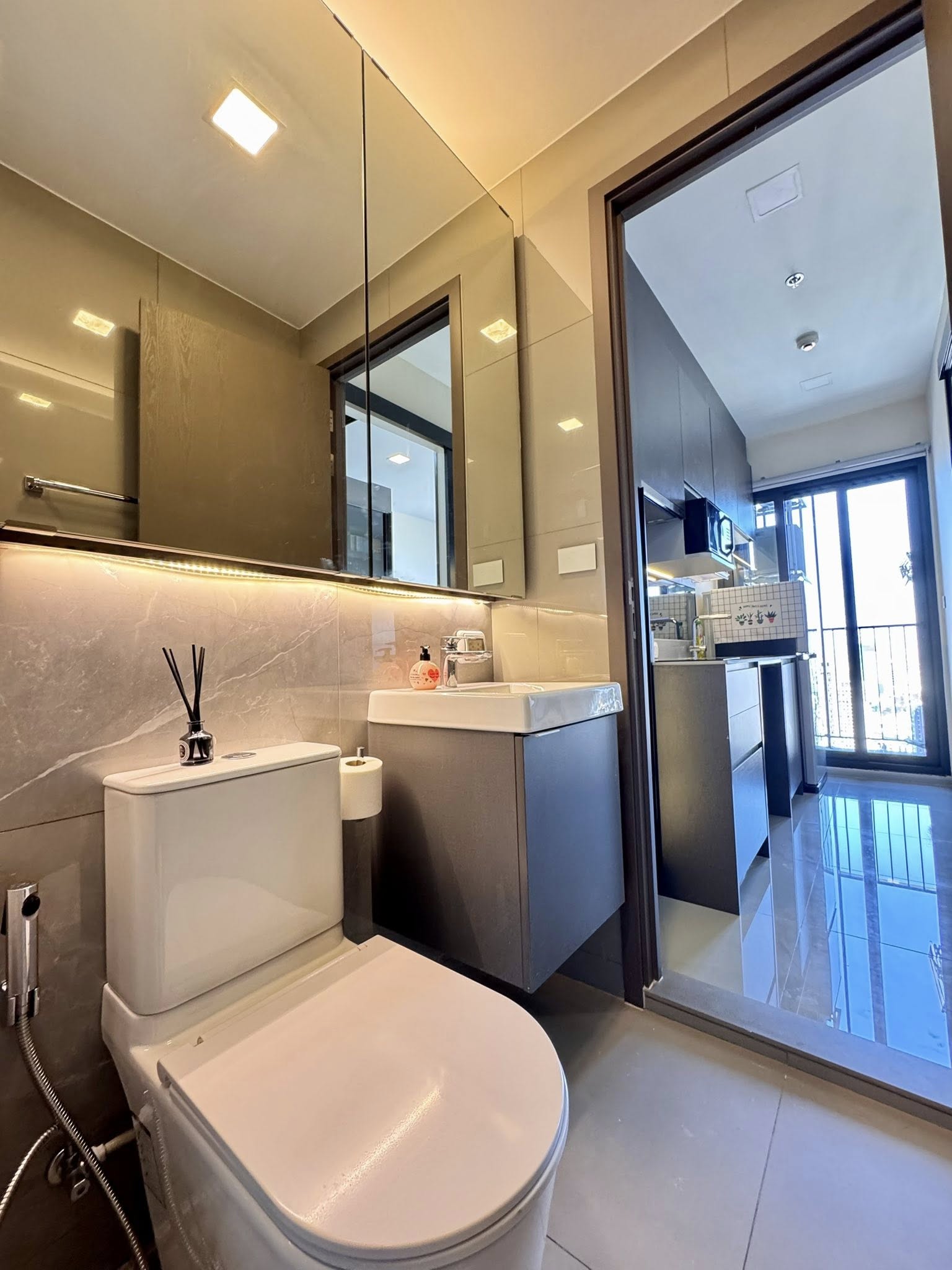 ให้เช่าคอนโด เดอะ ไพรเวซี่ จตุจักร / For Rent The Privacy Jatujak (English below)