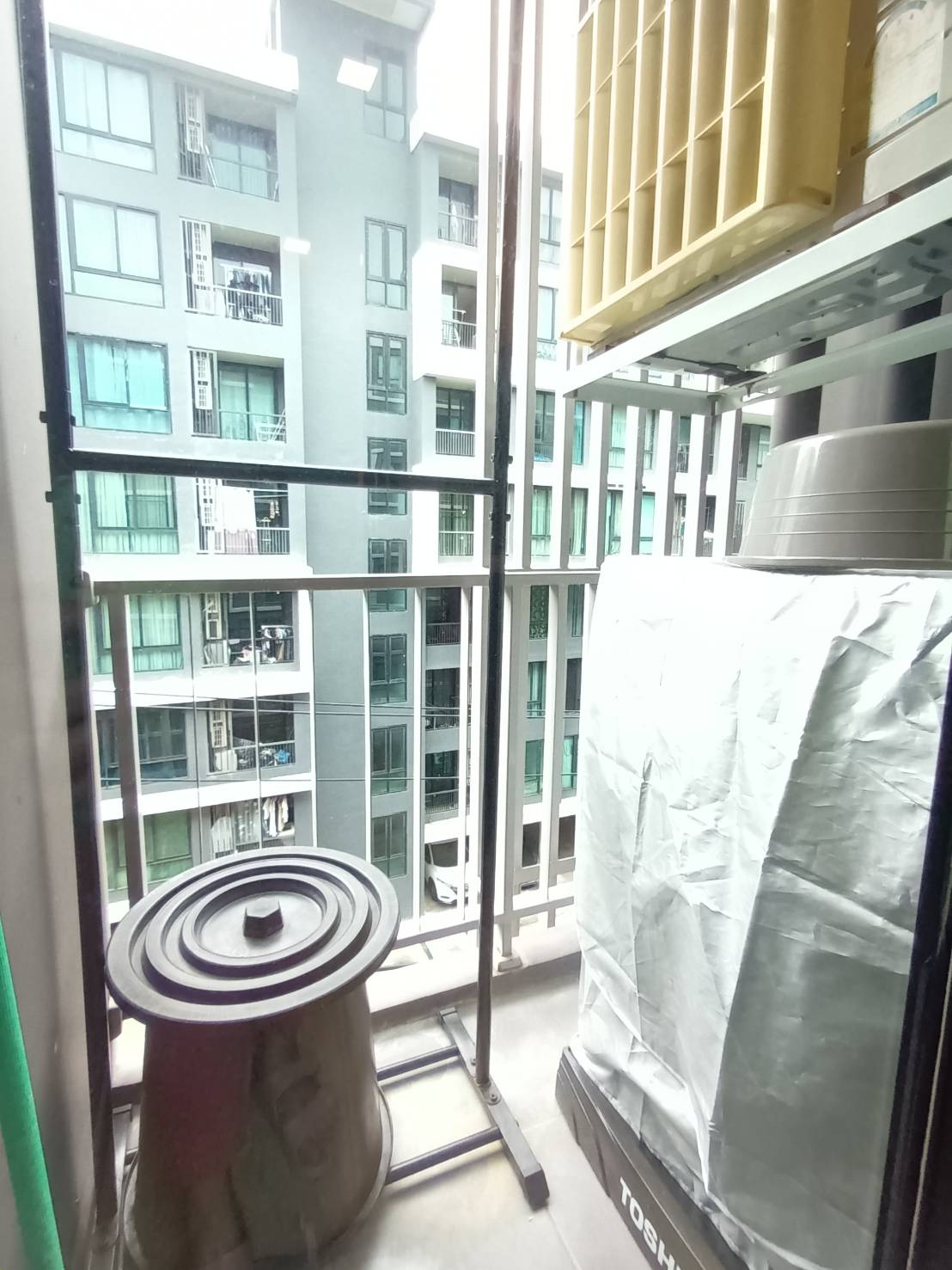 ให้เช่าคอนโด Atmoz Ladprao 71 (แอทโมซ ลาดพร้าว 71) ใกล้ MRT ลาดพร้าว