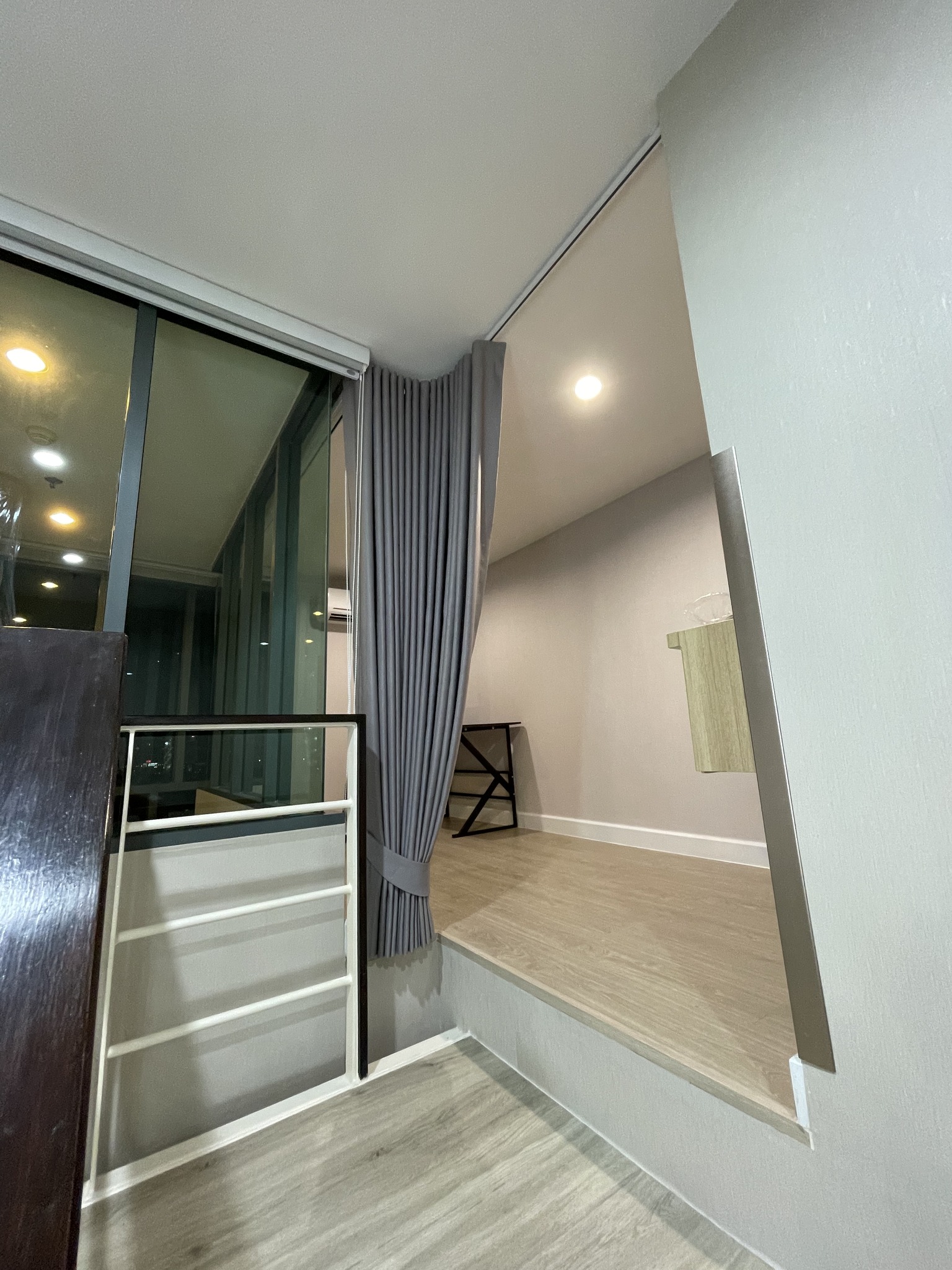 ให้เช่าคอนโด เมโทร สกาย ประชาชื่น / For Rent Metro Sky Prachachuen (English below)