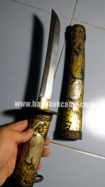 ดาบญี่ปุ่นลายเสือเล่มเล็ก ฮาราคีรี กระไหล่เงิน ใบมีดเป็นเหล็กลาย (ใบมีดดามัสกัส)