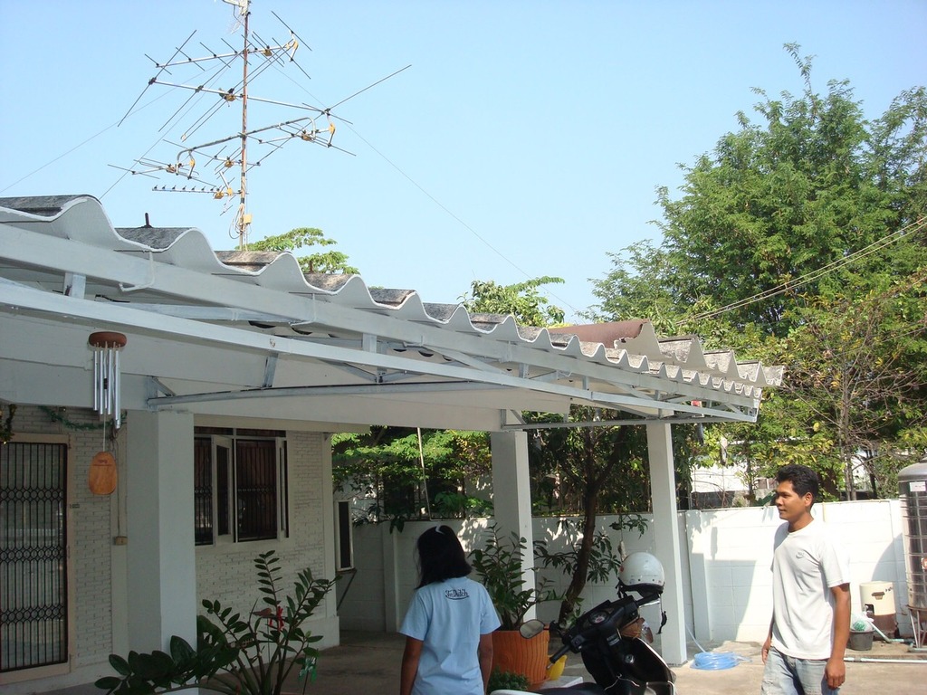 ขายบ้านเดี่ยวชั้นเดียว ซอยโชคชัย 4 พื้นที่ใช้สอย 69 ตร.ว จำนวน 2 ห้องนอน 2 ห้องน้ำ