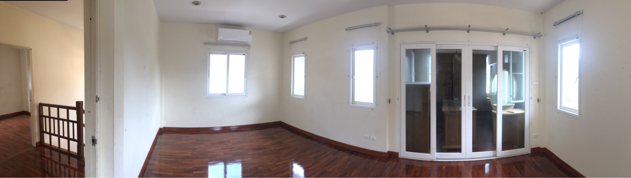 ขายบ้านเดี่ยว 2 ชั้น หมู่บ้าน โครงการ เศรณี รายา 1 Seranee Raya 1 ถ. นาวง สีกัน ดอนเมือง 3 ห้องนอน (รีโนเวทใหม่ทั้งหลัง)