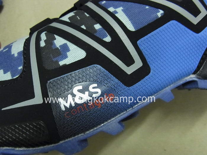 รองเท้าเดินป่า outdoor.. .Salomon... ใหม่.... Size42eur