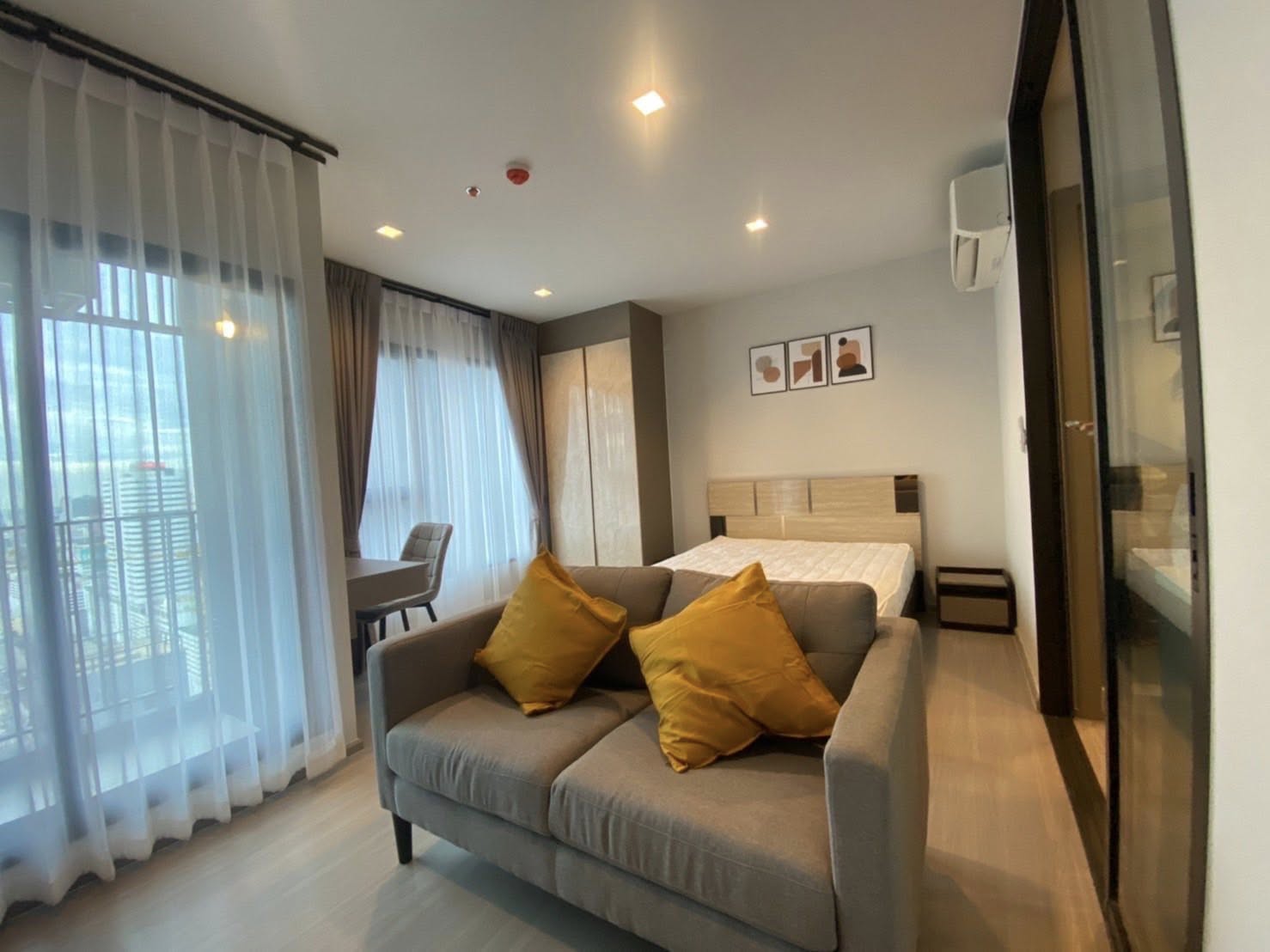 ให้เช่าคอนโด ไลฟ์ อโศก–พระราม 9 / For Rent Life Asoke – Rama 9 (English below)