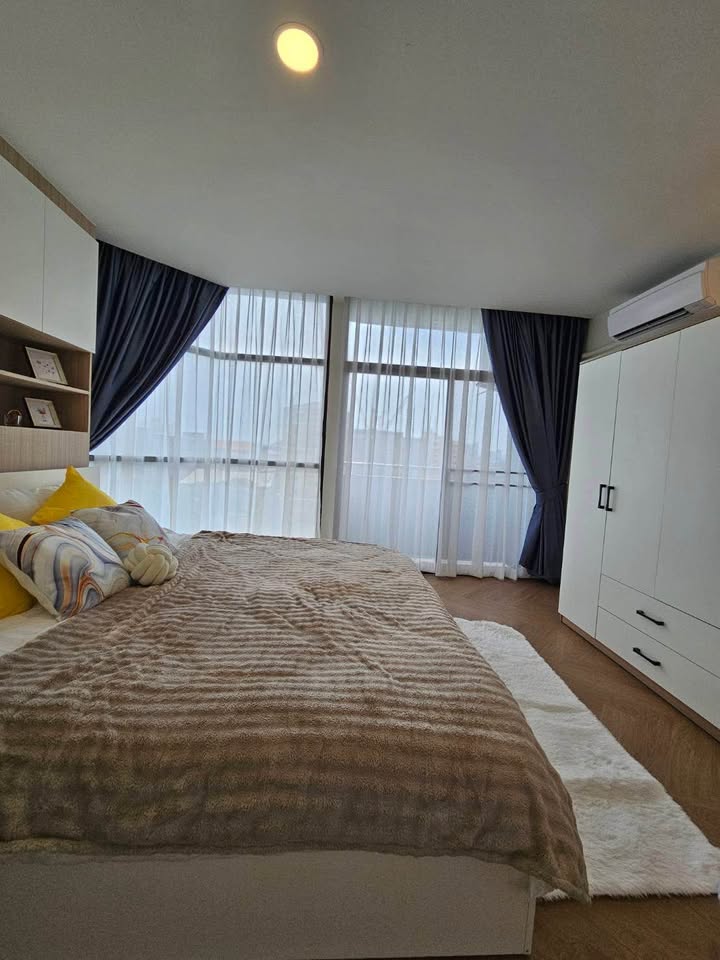 ขายคอนโด รัชอาภา ทาวเวอร์ (ซอยรัชดาภิเษก 36) / For Sale Ratchaporn Tower (English below)