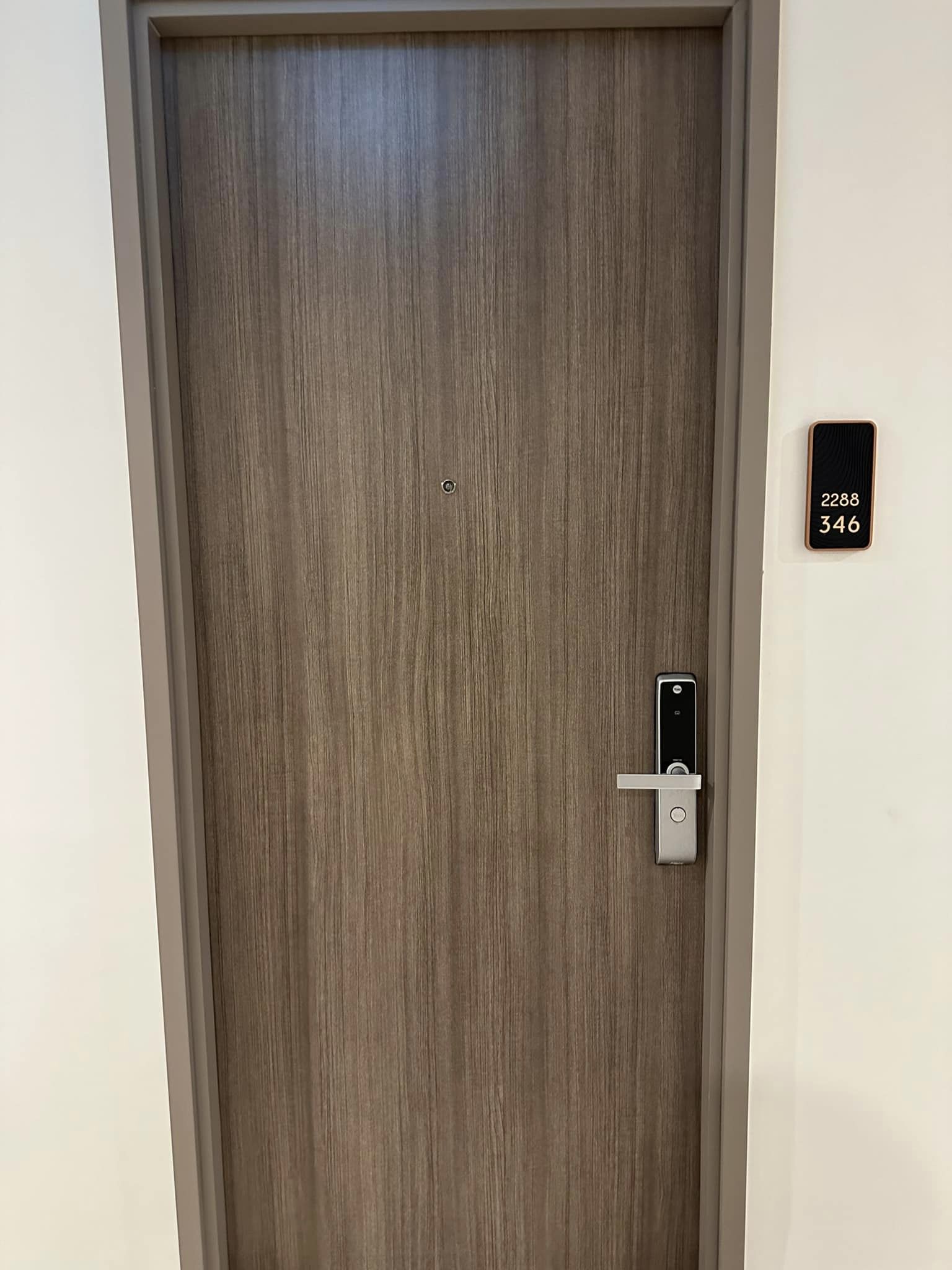 ให้เช่า : THE BASE Phetchaburi-Thonglor เดอะ เบส เพชรบุรี - ทองหล่อ ห้องใหม่พร้อมอยู่ เครื้องใช้ไฟฟ้าและเฟอร์นิเจอร์ครบ