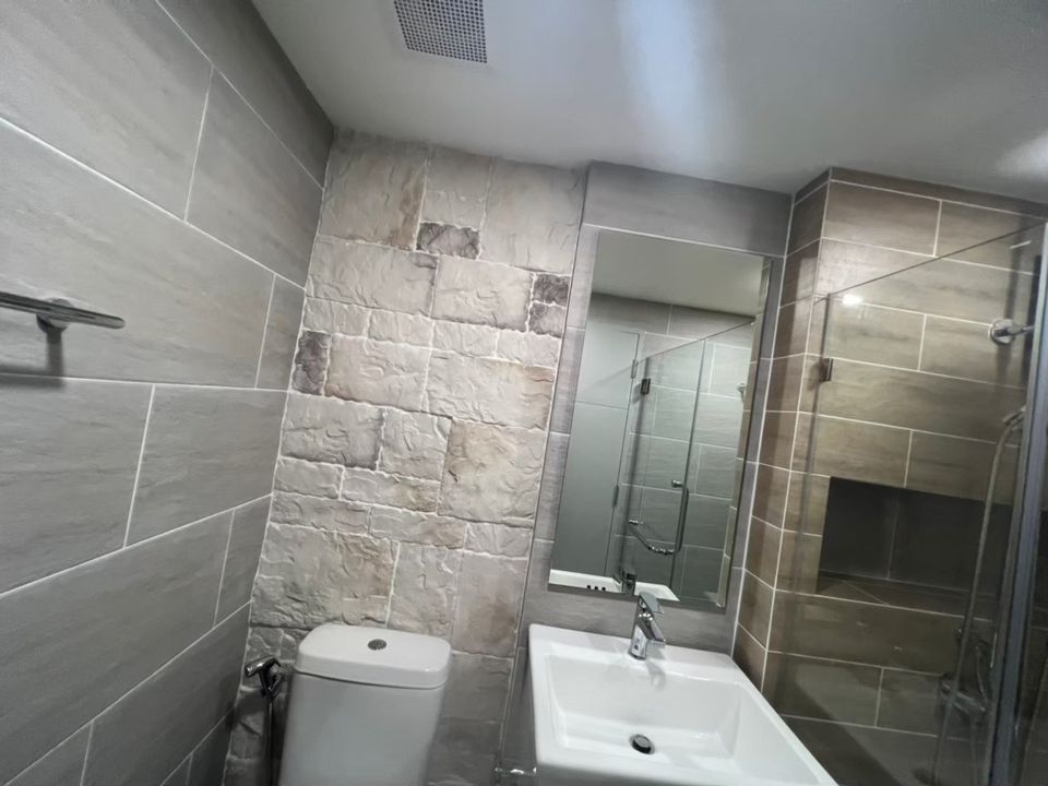 ให้เช่า เดอะ คิวบ์ เซาท์ แจ้งวัฒนะ 15/1 (The Cube South Chaengwattana 15/1) ห้อง 35 ตรม ตึก C ชั้น 4 2 ห้องนอน ทำสัญญารายปี 13,000 บาท