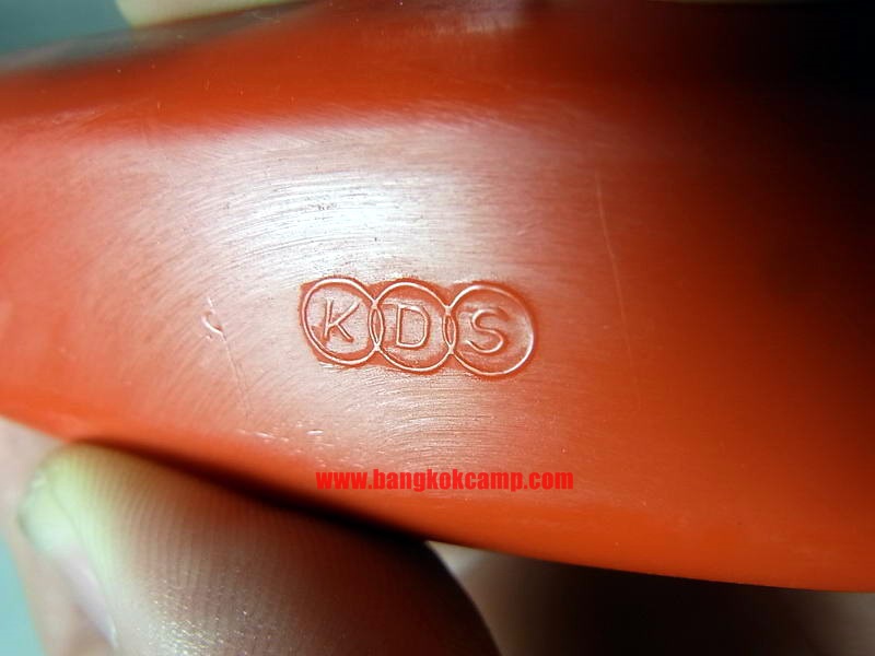 มีดสับ มีดปังตอเชคโก ด้ามแดง รุ่นเก่า ใหม่เก่าเก็บไม่ผ่านการใช้งาน Made in CZECHOSLOVAKIA เชคโกสโลวาเกีย