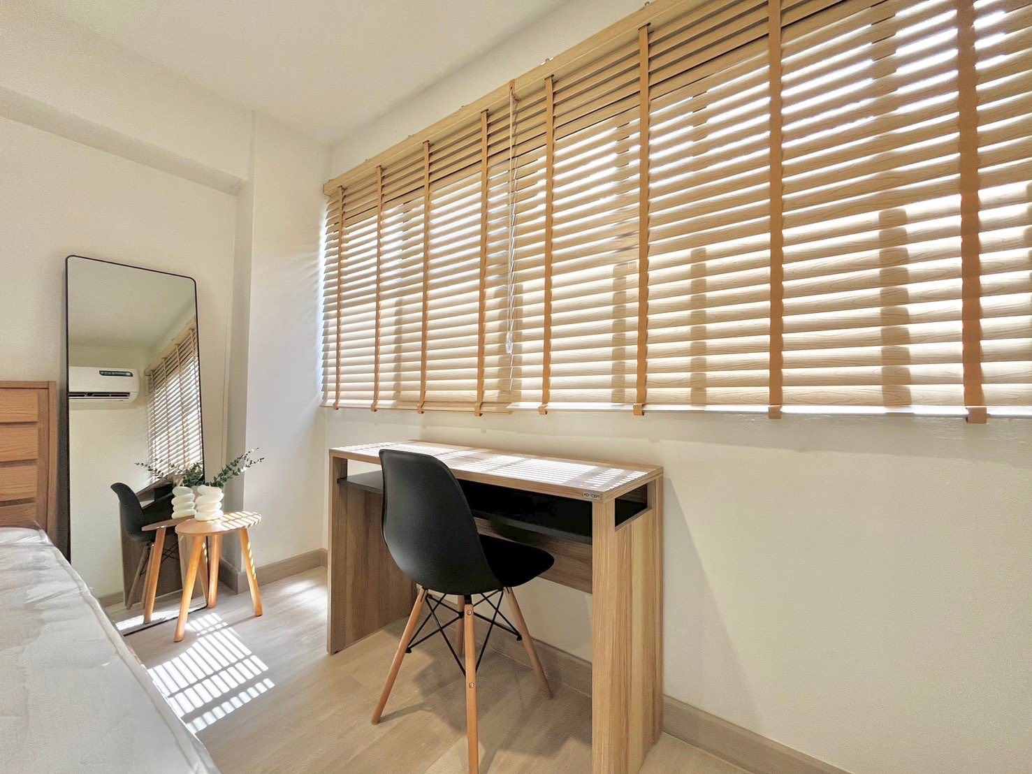 ให้เช่าคอนโด ทองหล่อ ทาวเวอร์ / For Rent Thonglor Tower (English below)