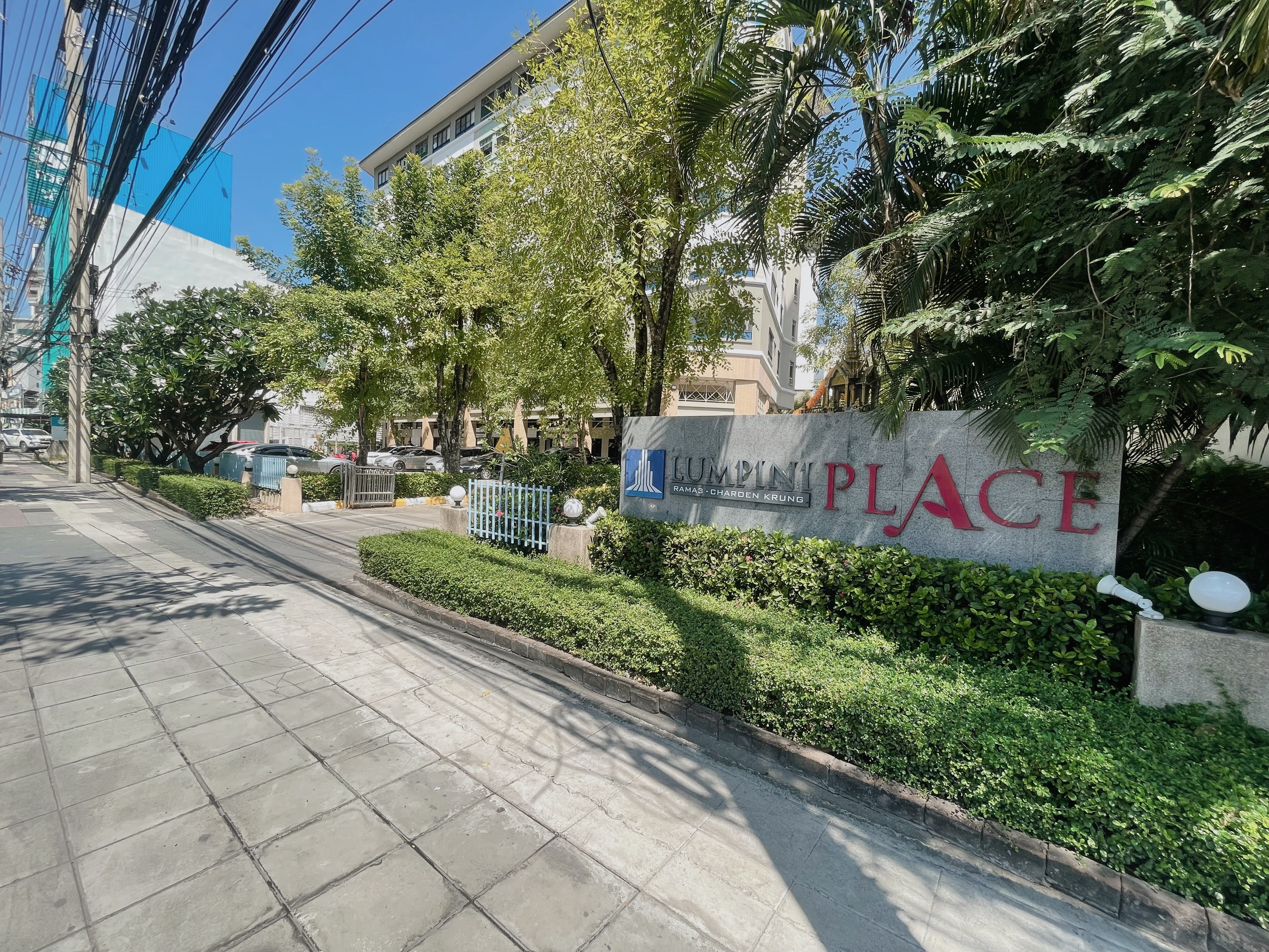 ขายคอนโด ลุมพินี เจริญกรุง-พระราม 3 Charoen Krung (ลุมพินี เพลส พระราม 3 - เจริญกรุง) ห้องเปล่า 2 ห้องนอน 2 ห้องน้ำ