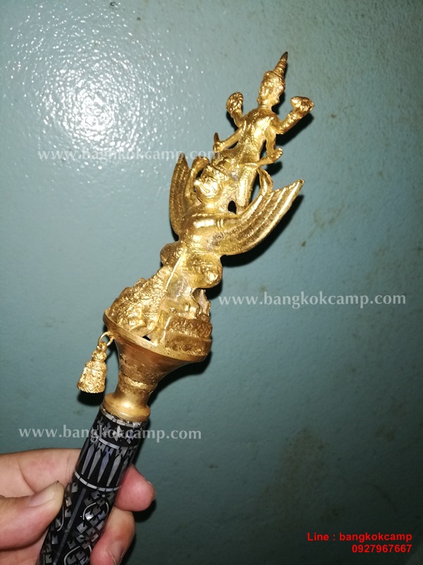 ไม้ครู หรือไม้ถือประดับมุข หัวนารายณ์ทรงสุบรรณ(นารายณ์ทรงครุฑ) ท้ายราหู ชุบทอง
