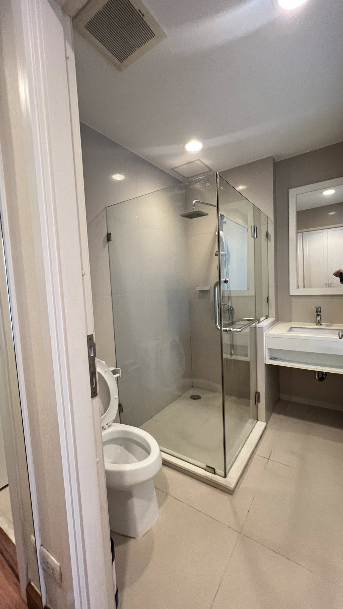 ขาย/ให้เช่า คอนโด IVY Residences ปิ่นเกล้า ติดห้างพาต้า ห้องมุม ชั้นสูง วิวสวย พร้อมเข้าอยู่! | 1 ห้องนอน | 1 ห้องน้ำ | ขนาด 43 ตร.ม.