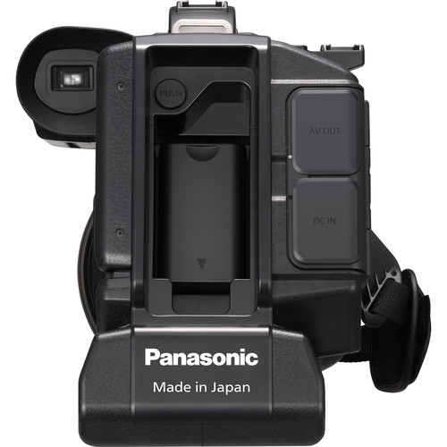 Panasonic HC-MDH3 AVCHD Shoulder Mount Camcorder พร้อมไฟ LED หัวกล้องและจอแบบทัชสกรีน ***สินค้าตกรุ่น