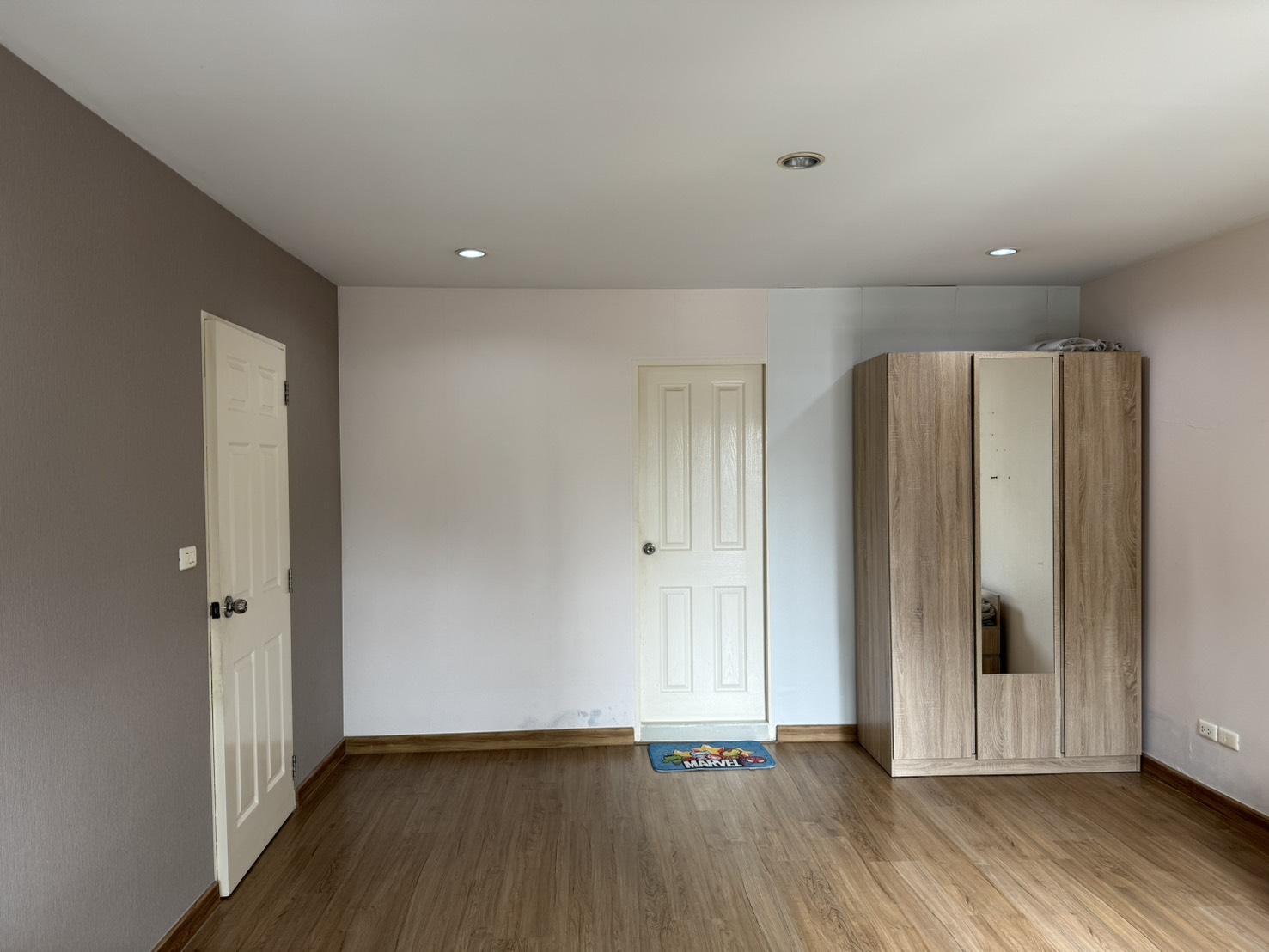 รหัสทรัพย์ 53645 ขายถูกพื้นที่ 62 ตร.ม. ราคา 2,100,000 บาท คอนโด The Trend ซอย คู้บอน 16/1 ถนนคู้บอน โครงการเดอะ เทรนด์ คอนโดทาวน์ (The Trend Condo town)