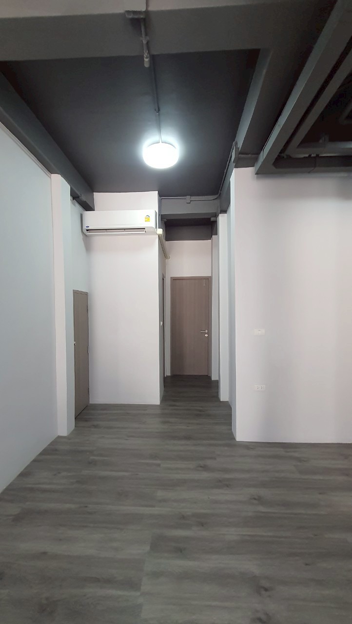 ขาย / เช่า โฮมออฟิศโครงการ เดอะ ไพรด์ สุขุมวิท 77 - The Pride Sukhumvit 77 4 ชั้นครึ่ง