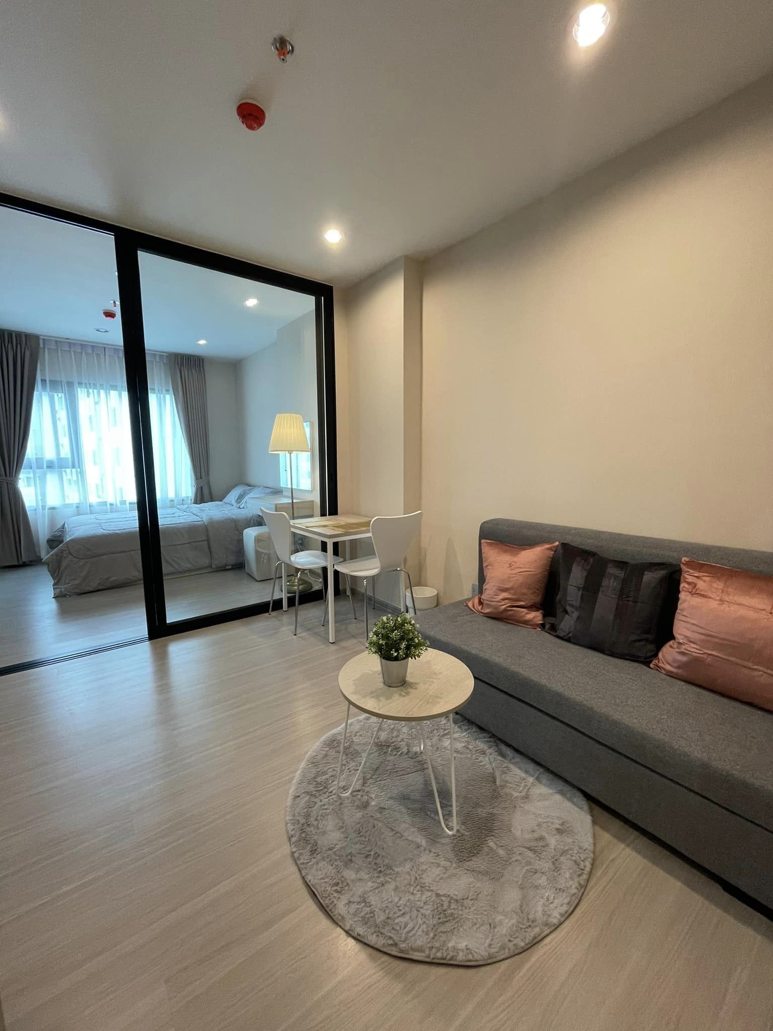 ให้เช่า คอนโด Aspire Erawan Prime (แอสปาย เอราวัณ ไพร์ม) - 1 ห้องนอน, 1 ห้องนั่งเล่น - ห้องน้ำแยกโซนเปียก แห้ง, ห้องครัวแยก