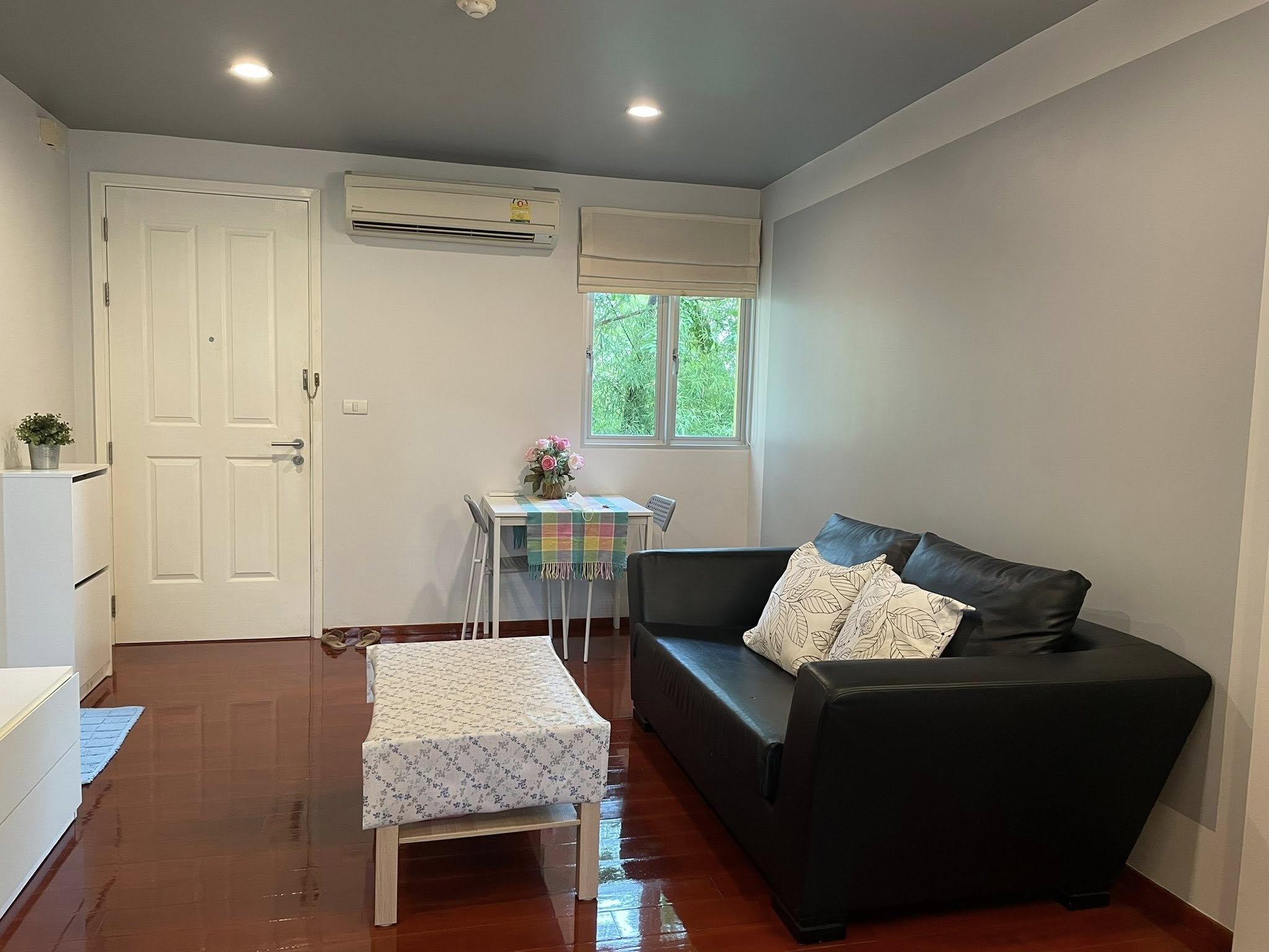 ð āđāļŦāđāđāļāđāļēāļāļāļāđāļ āđāļŪāļāđ āļŠāļļāļāļļāļĄāļ§āļīāļ 65 / For Rent Condo HIVE Sukhumvit 65